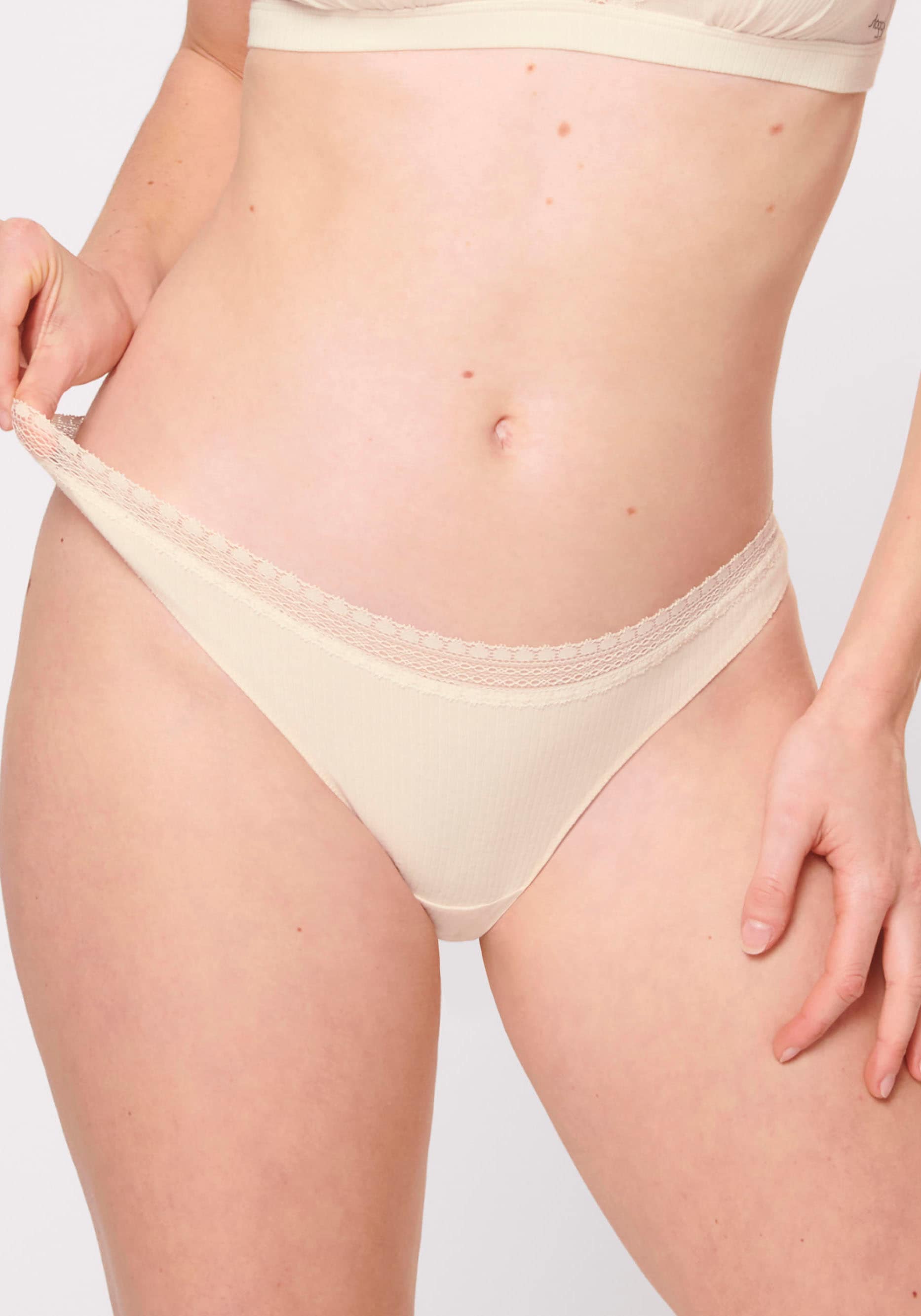 sloggi Slip »GO Ribbed R Brazil C2P«, (2er Pack), weiche Rippware mit Spitzenbesatz