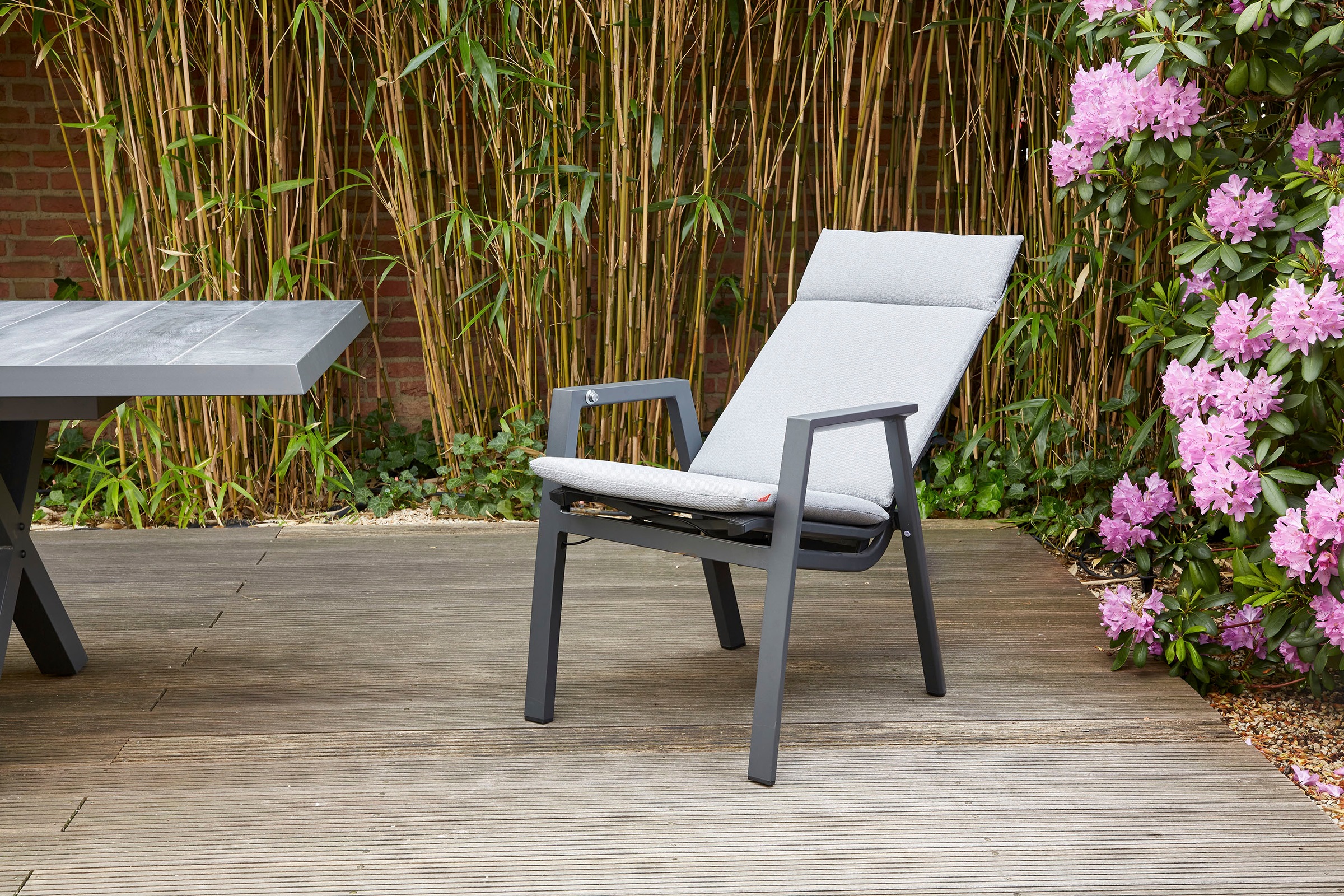 Siena Garden Garten-Essgruppe »Valencia/Messina«, (Set, 13 tlg.), bestehend aus 6 Sesseln, 6 Auflagen und 1 Ausziehtisch