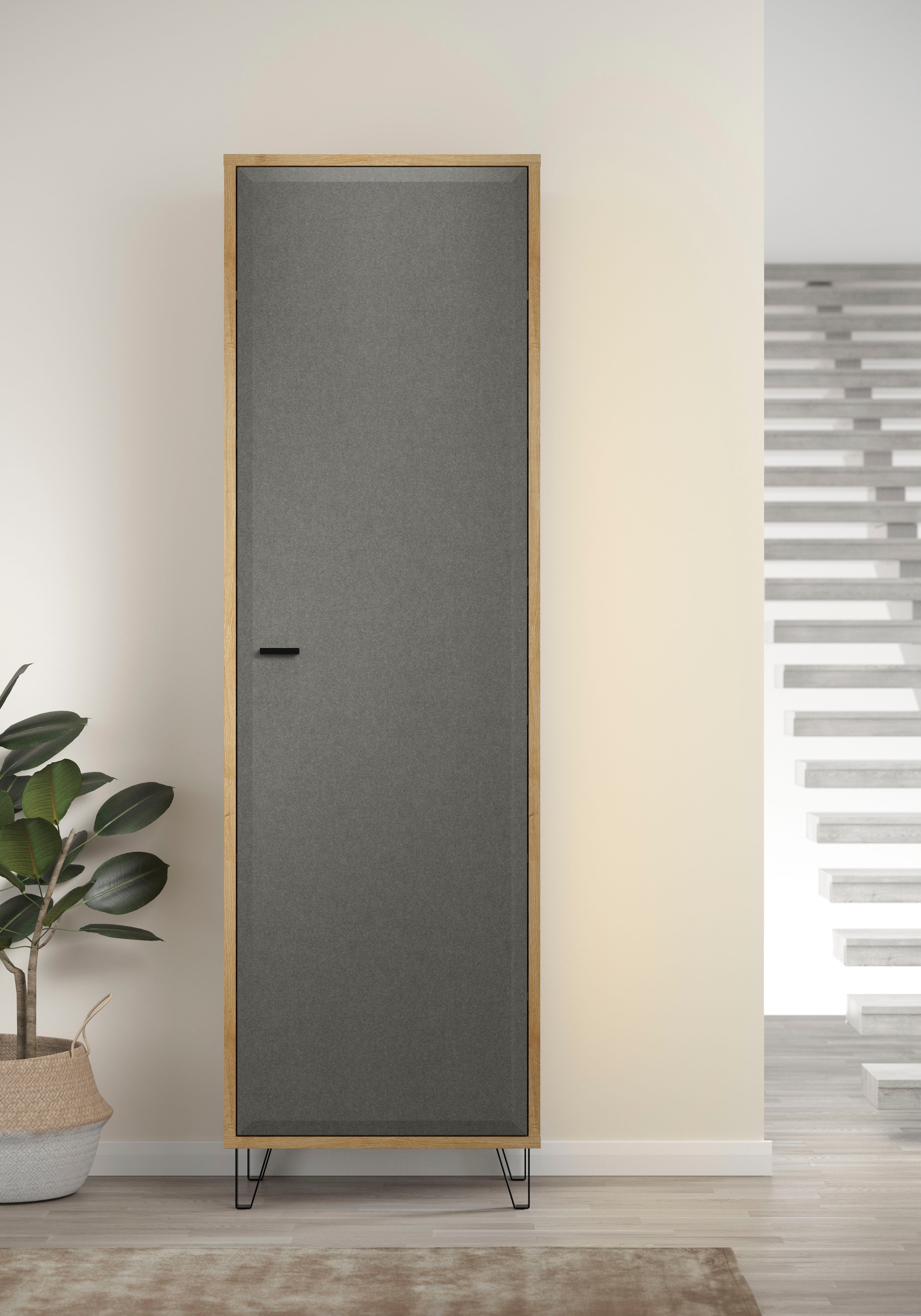 Places of Style Garderobenschrank »Belva«, (1 St.), Flurschrank mit 5 verstellbaren Böden und ausziehbarer Kleiderstange