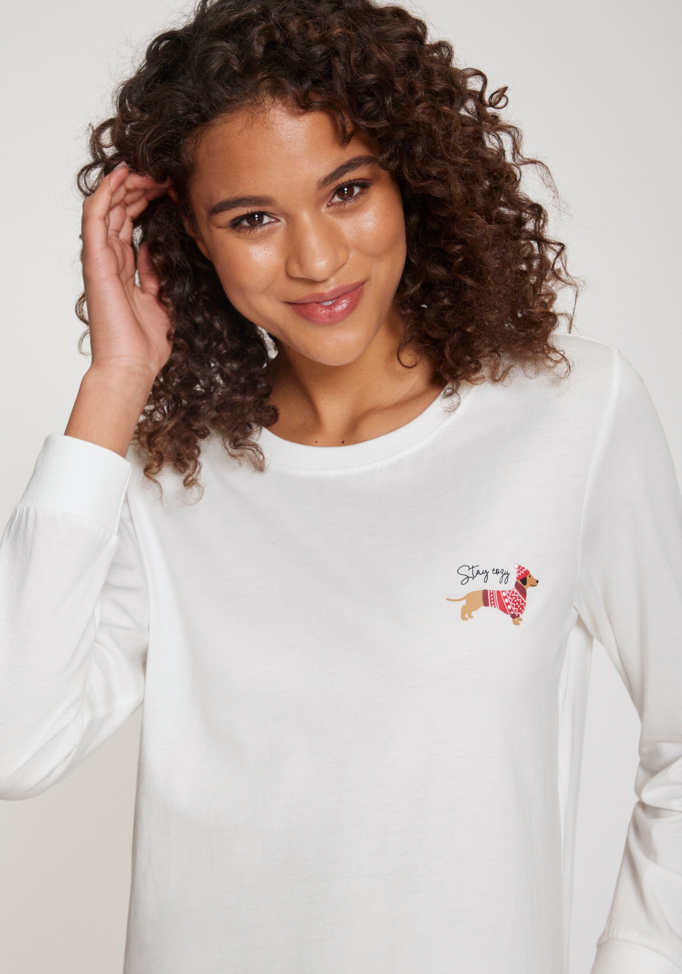 LASCANA Pyjama, (Set, 2 tlg.), mit süßem Dackel-Motiv