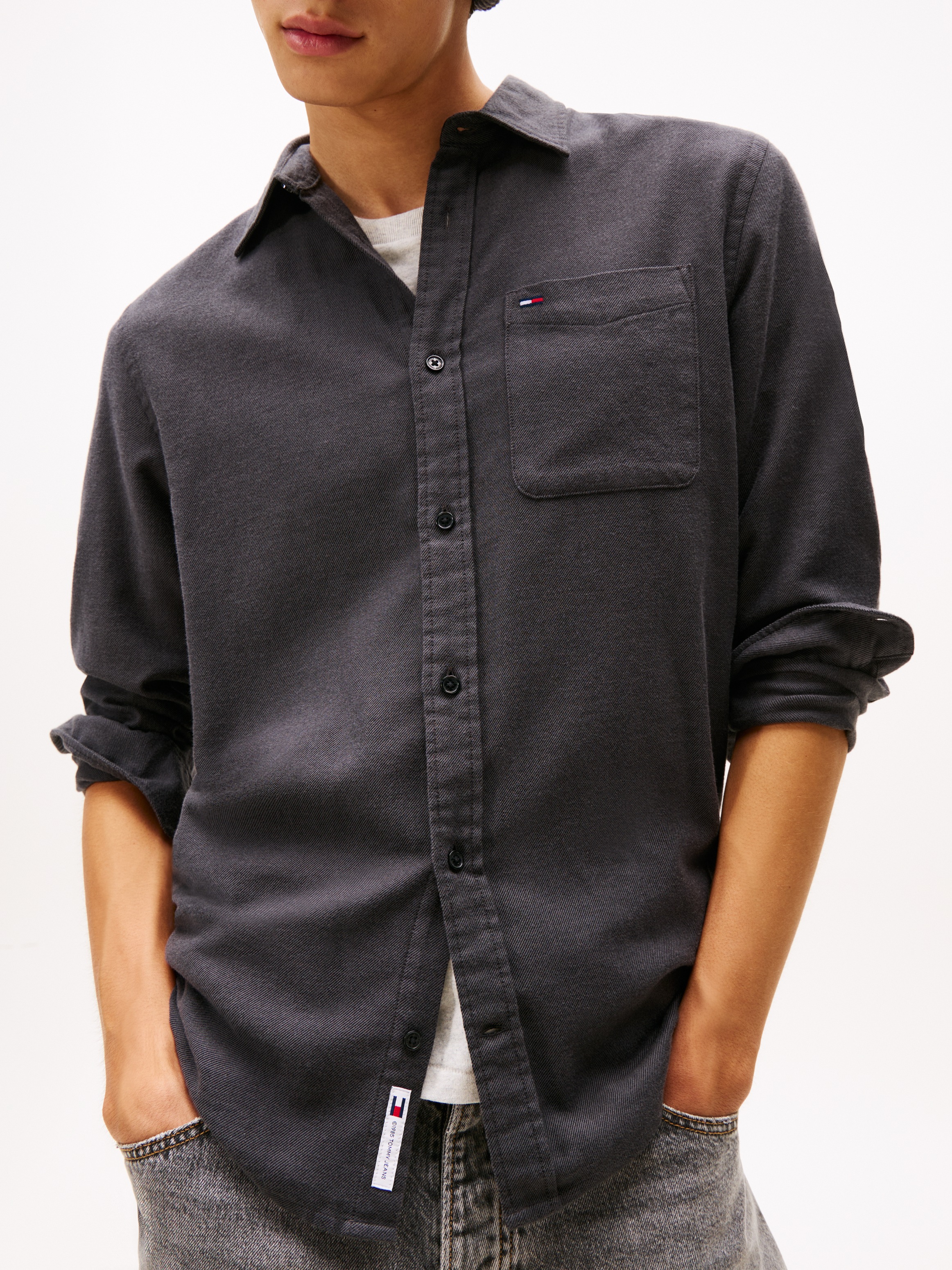 Tommy Jeans Flanellhemd »TJM FLANNEL« regular fit, Langarmhemd, halbgespreizter Kragen