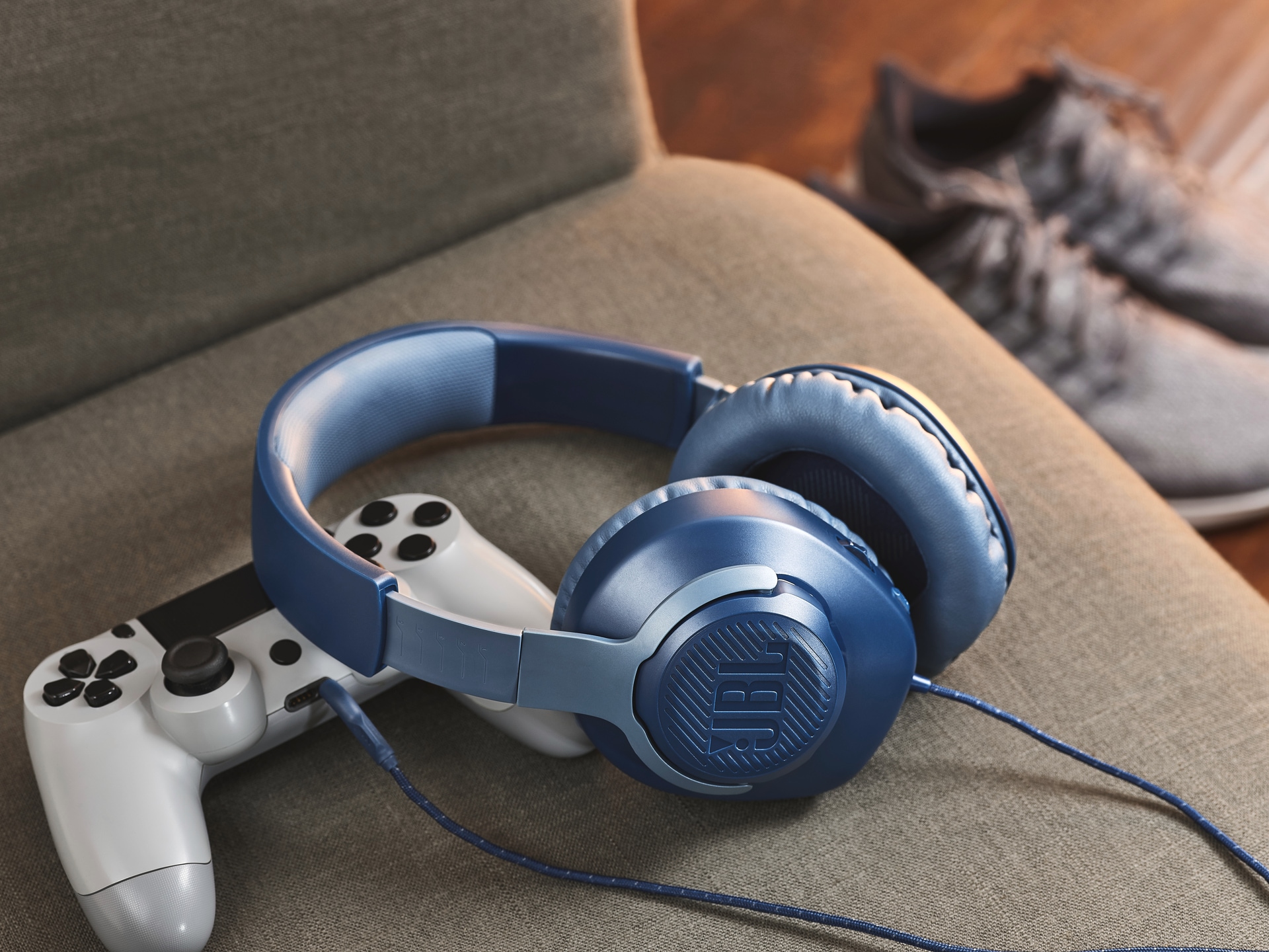 JBL On-Ear-Kopfhörer »Quantum 100«, Mikrofon abnehmbar, kabelgebunden, JBL QuantumSOUND Signature