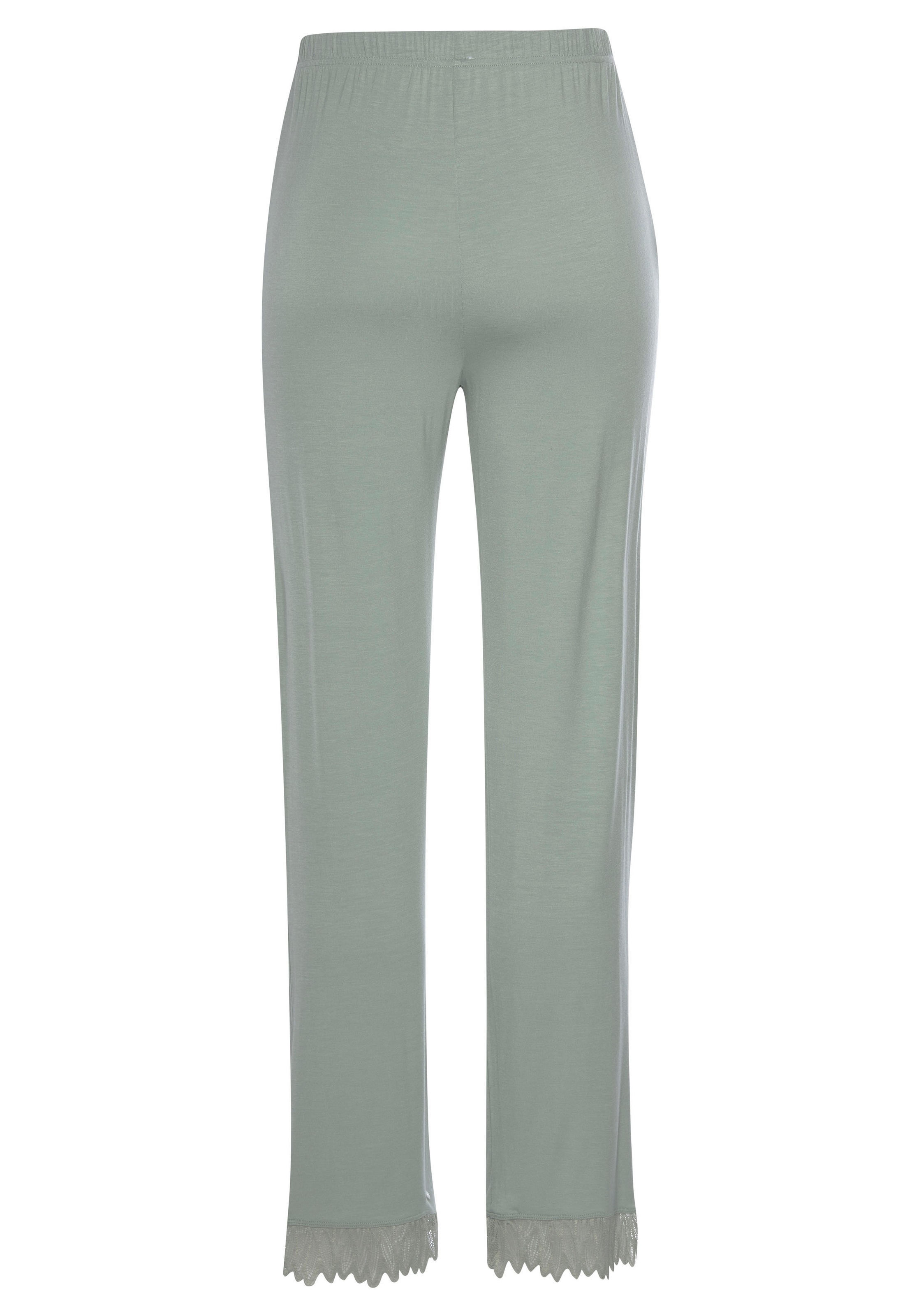LASCANA Schlafhose, mit Spitzendetails
