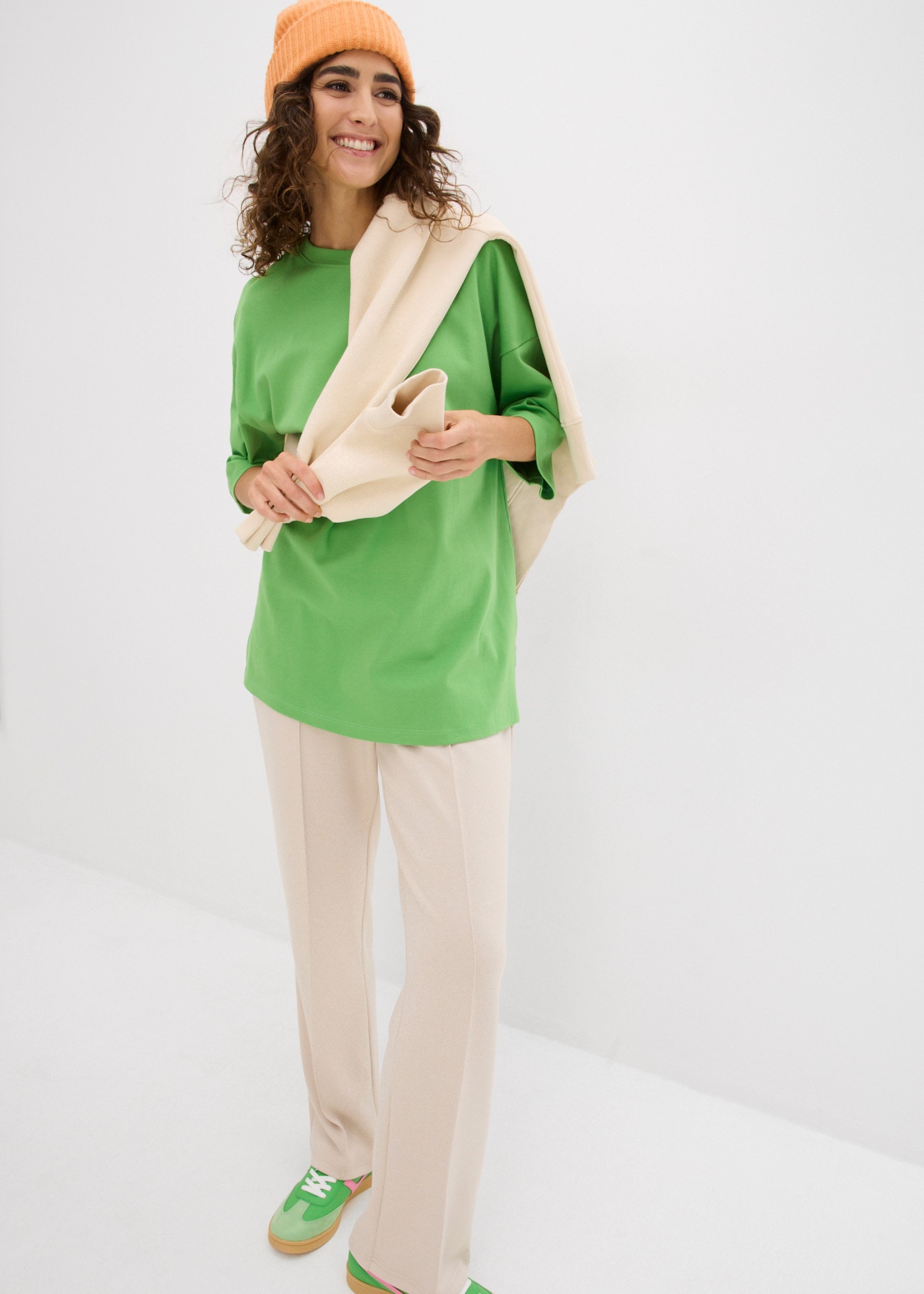bonprix Longshirt Oversized Schnitt, Halbarm, für Frühling und Sommer