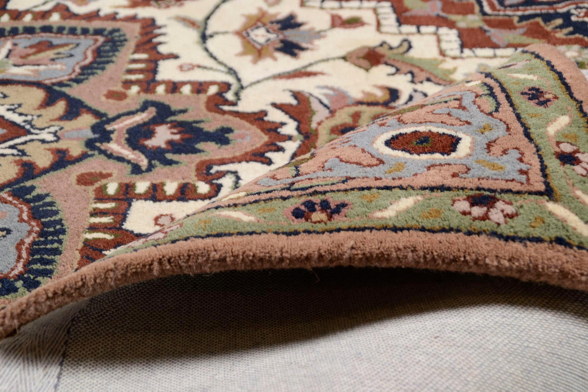 THEKO Wollteppich »Royal Heriz«, rund, 14 mm Höhe, reine Wolle, Orient-Optik, ideal im Wohnzimmer & Schlafzimmer