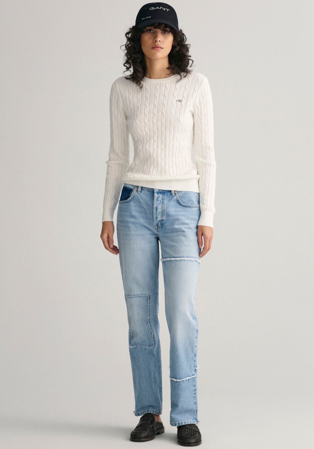 Gant Strickpullover »STRETCH COTTON CABLE C-NECK«, mit Logostickerei auf der Brust