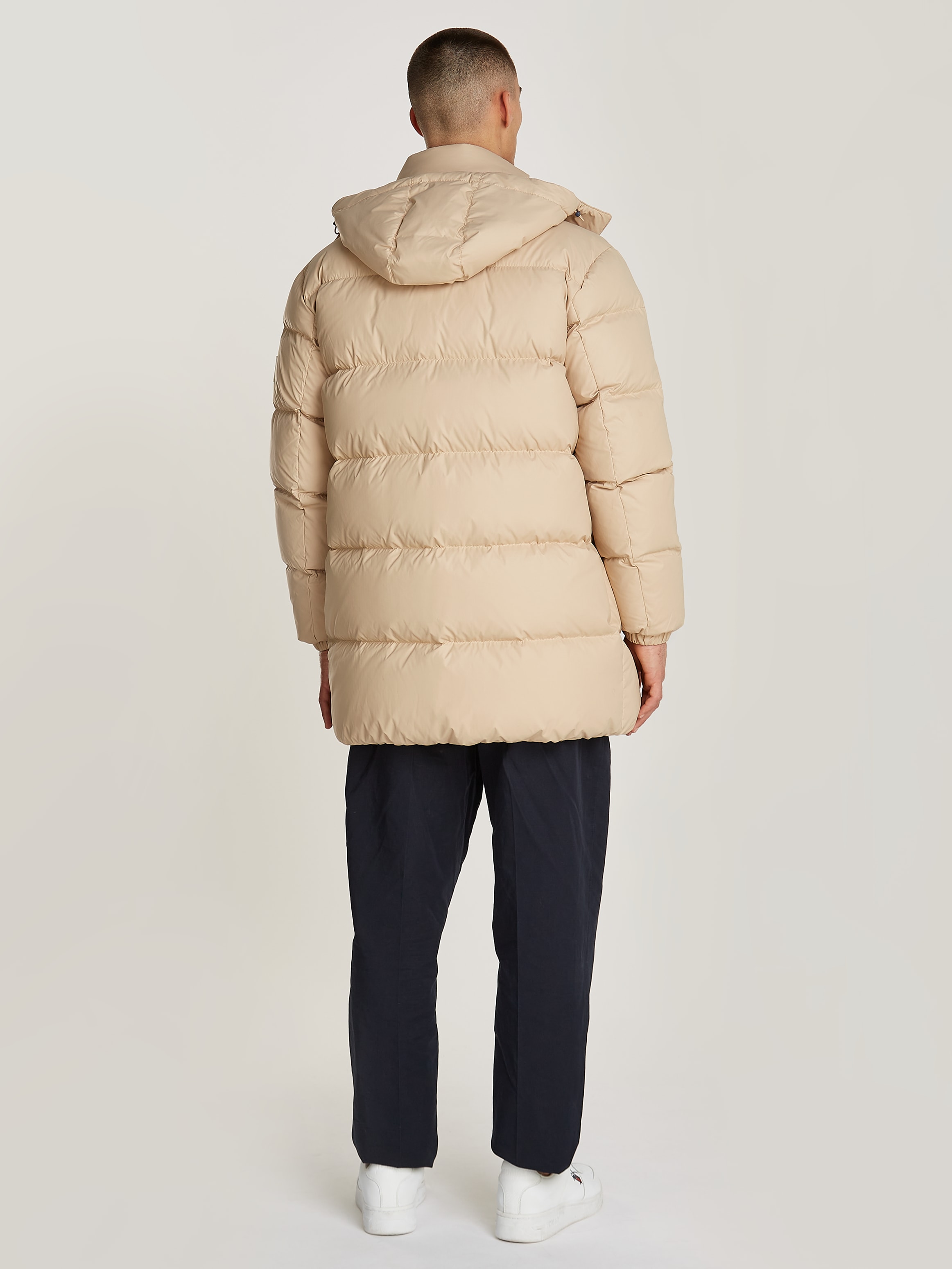 Tommy Jeans Steppjacke »TJM ESSENTIAL DOWN PARKA«, mit Kapuze, mit Kapuze