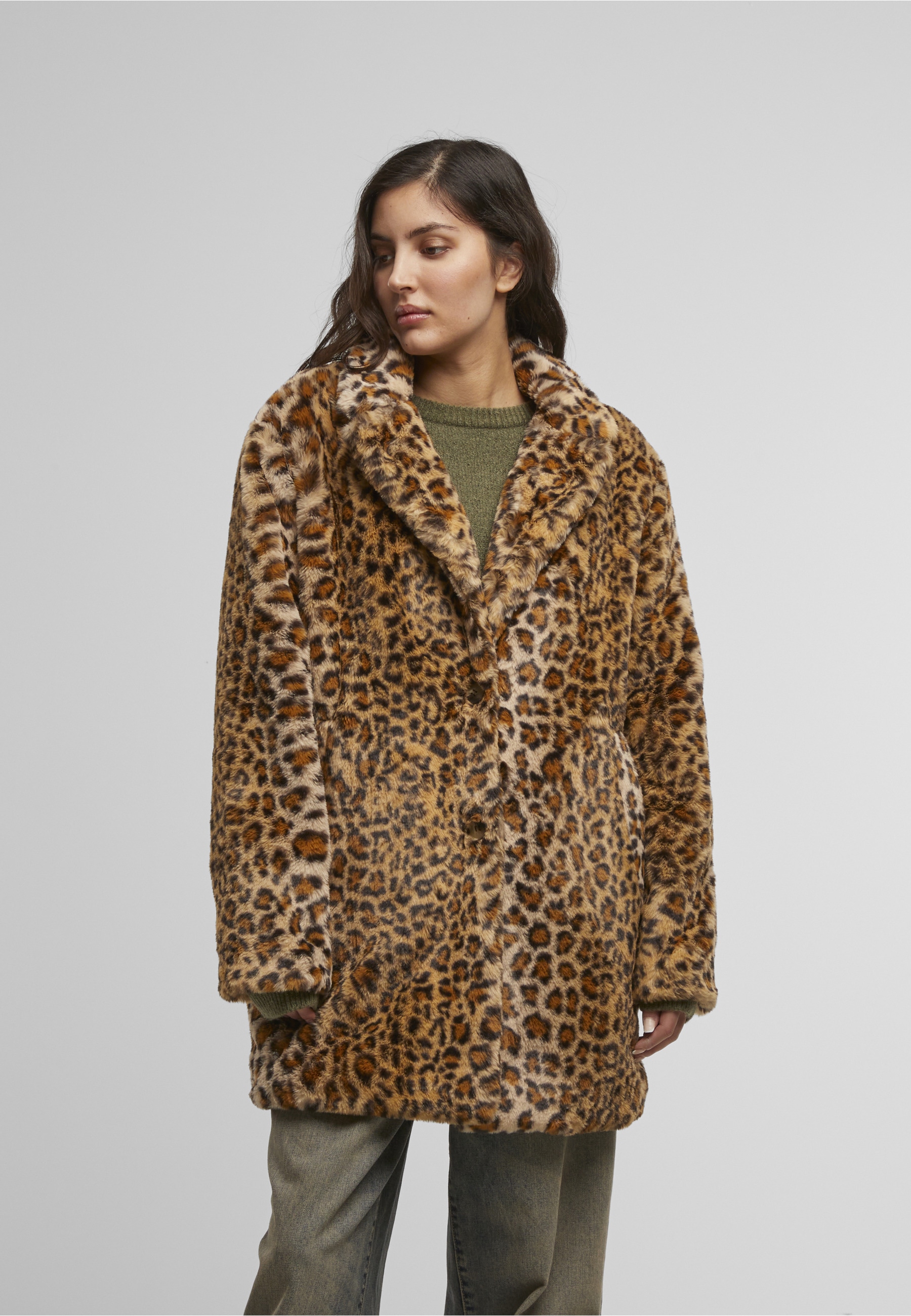 URBAN CLASSICS Winterjacke »Urban Classics Ladies Oversized Faux Fur Leo Coat« 1 Stk. tlg. ohne Kapuze