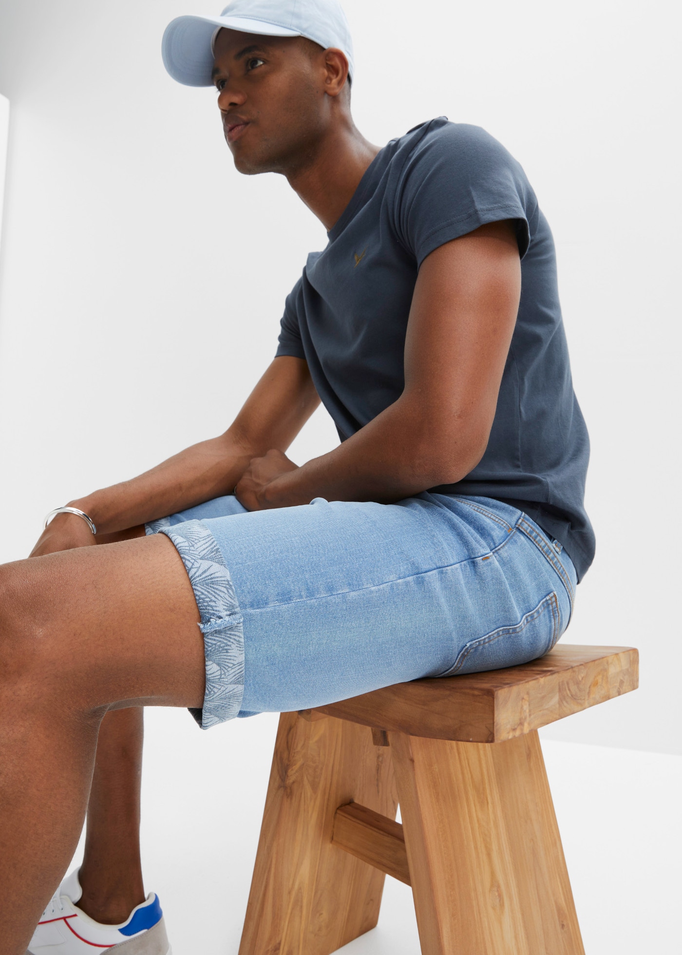bonprix Bermudas  aus Baumwolle und Elasthan, mit Stretch-Material, reguläre Passform
