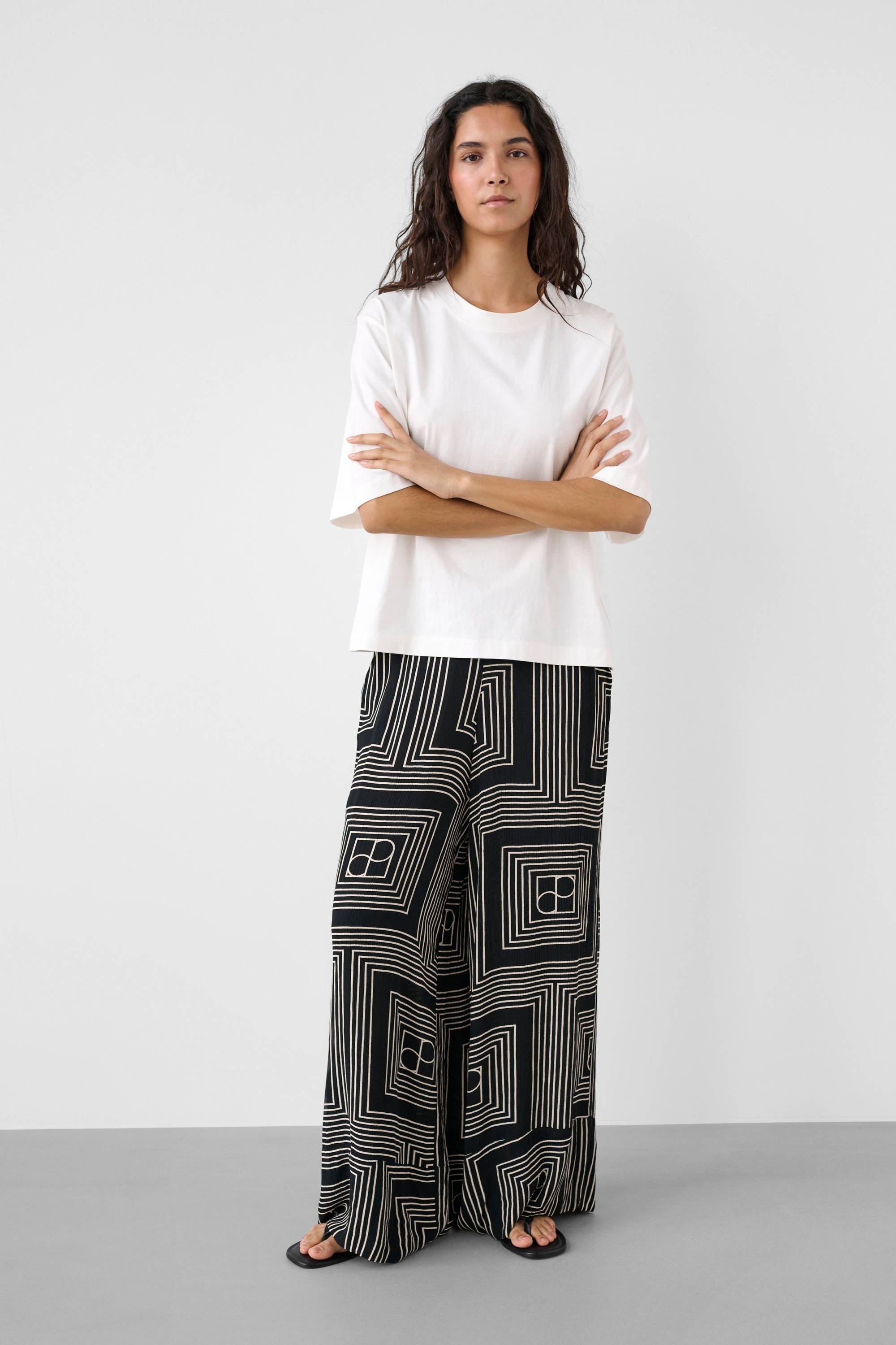 SOAKED IN LUXURY Stoffhose »Casual Hose SLZaya«