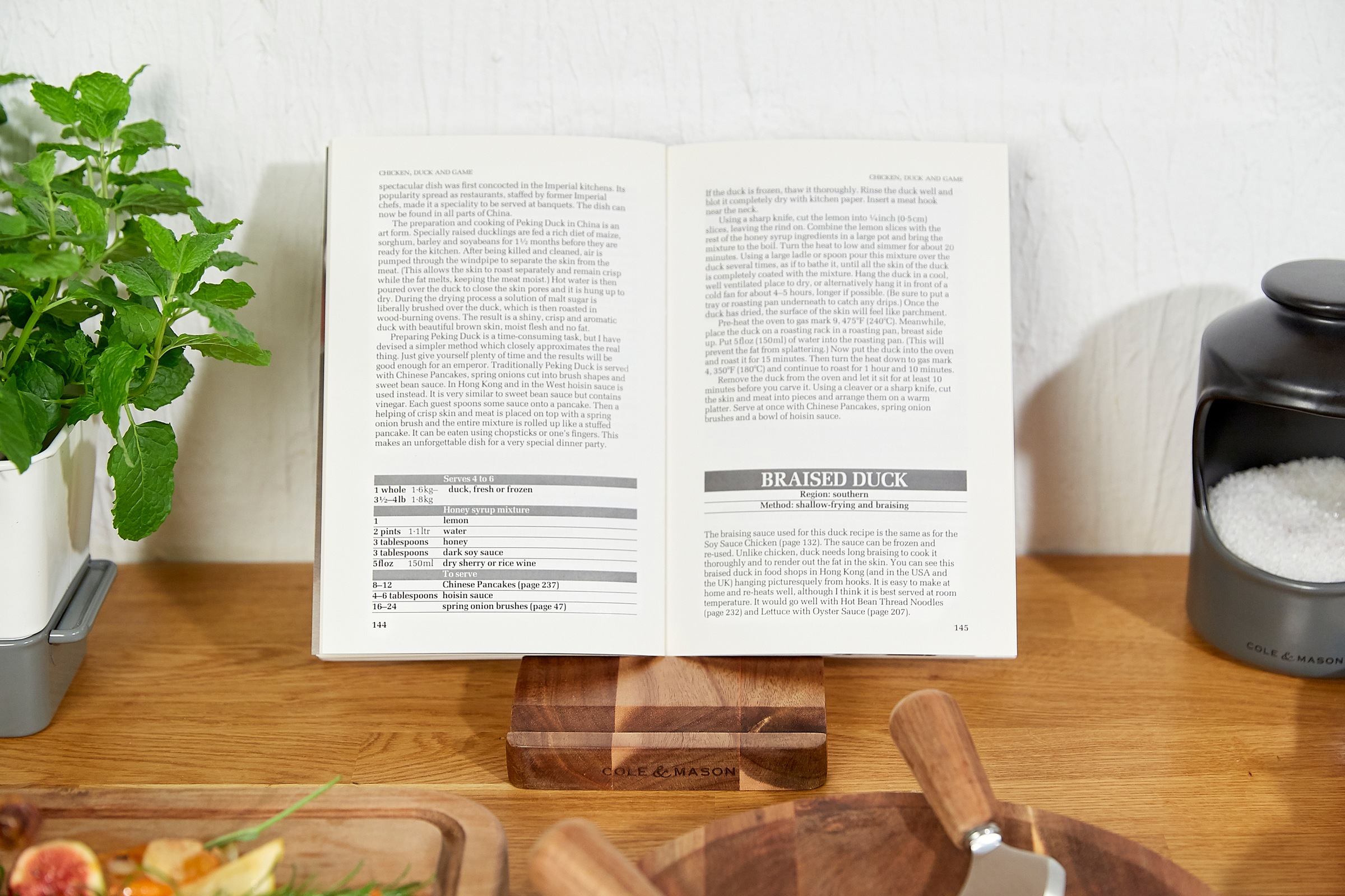 Cole & Mason Kochbuchhalter »Buckland«, aus Akazienholz für verschiedene Größe von Büchern und Tablets