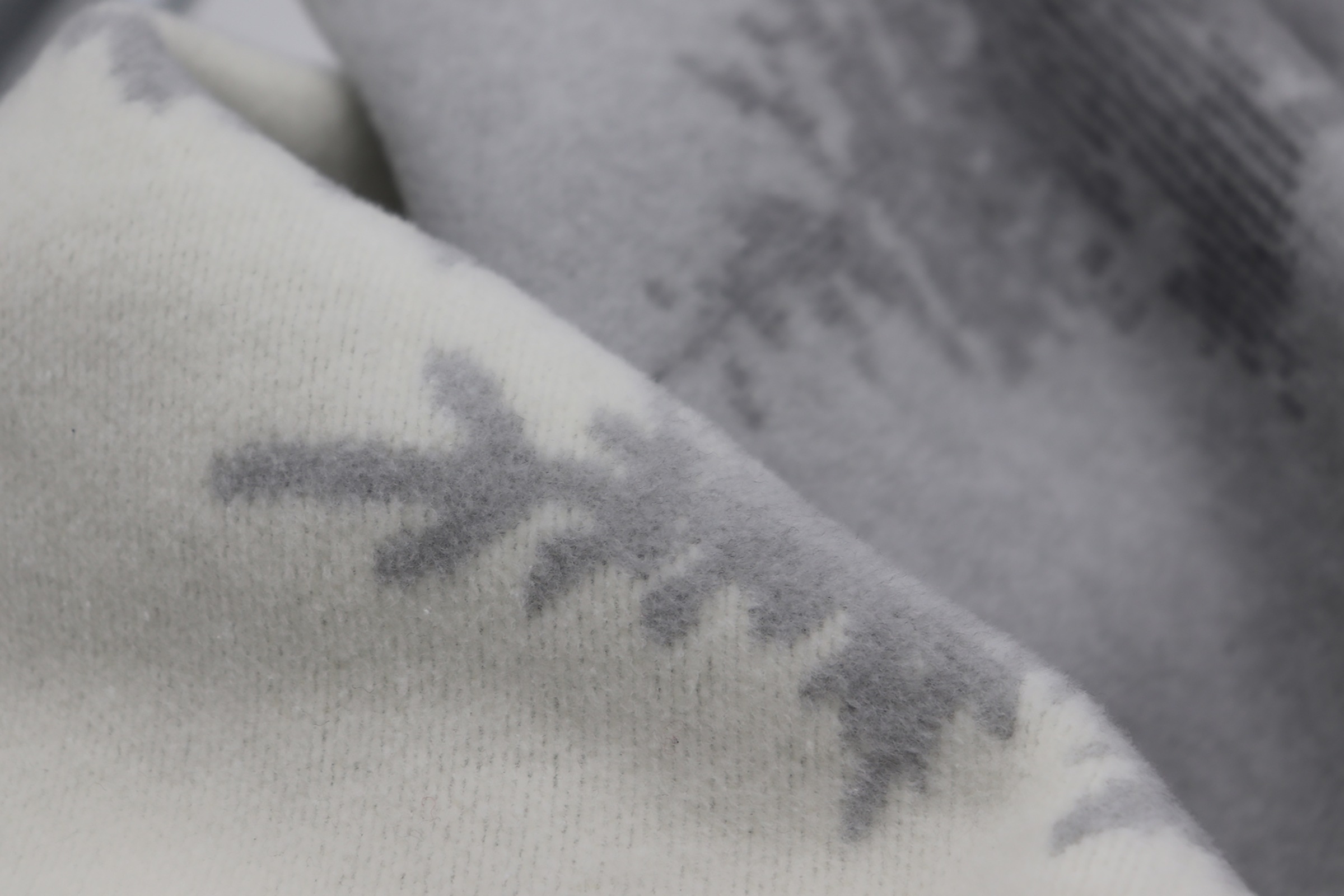 Biederlack Wohndecke »Deerlight« winterliche Alpenstimmung