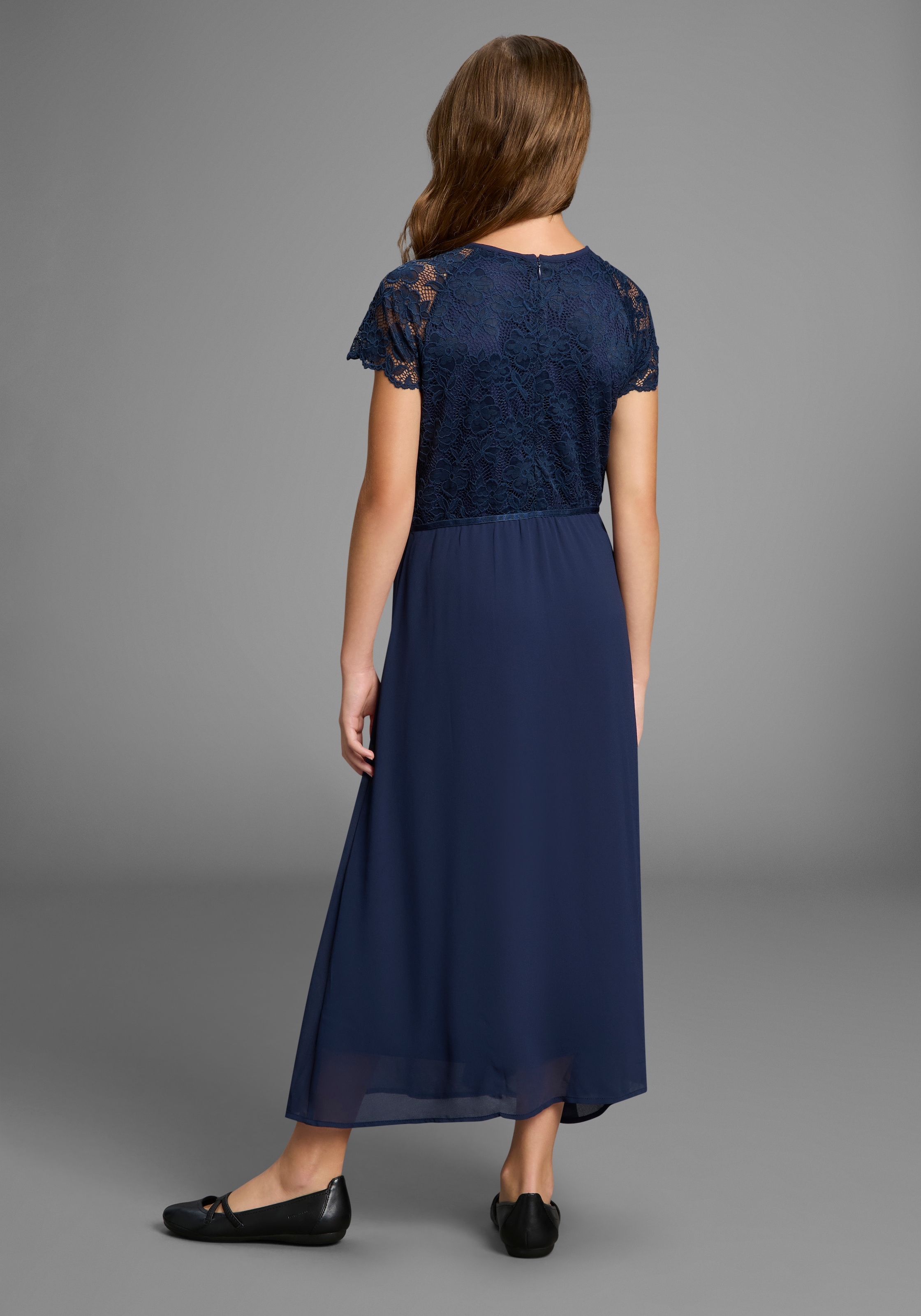 KIDSWORLD Jerseykleid »Festliches Kleid mit Spitze«, Elegantes Kleid mit Spitze und Chiffon