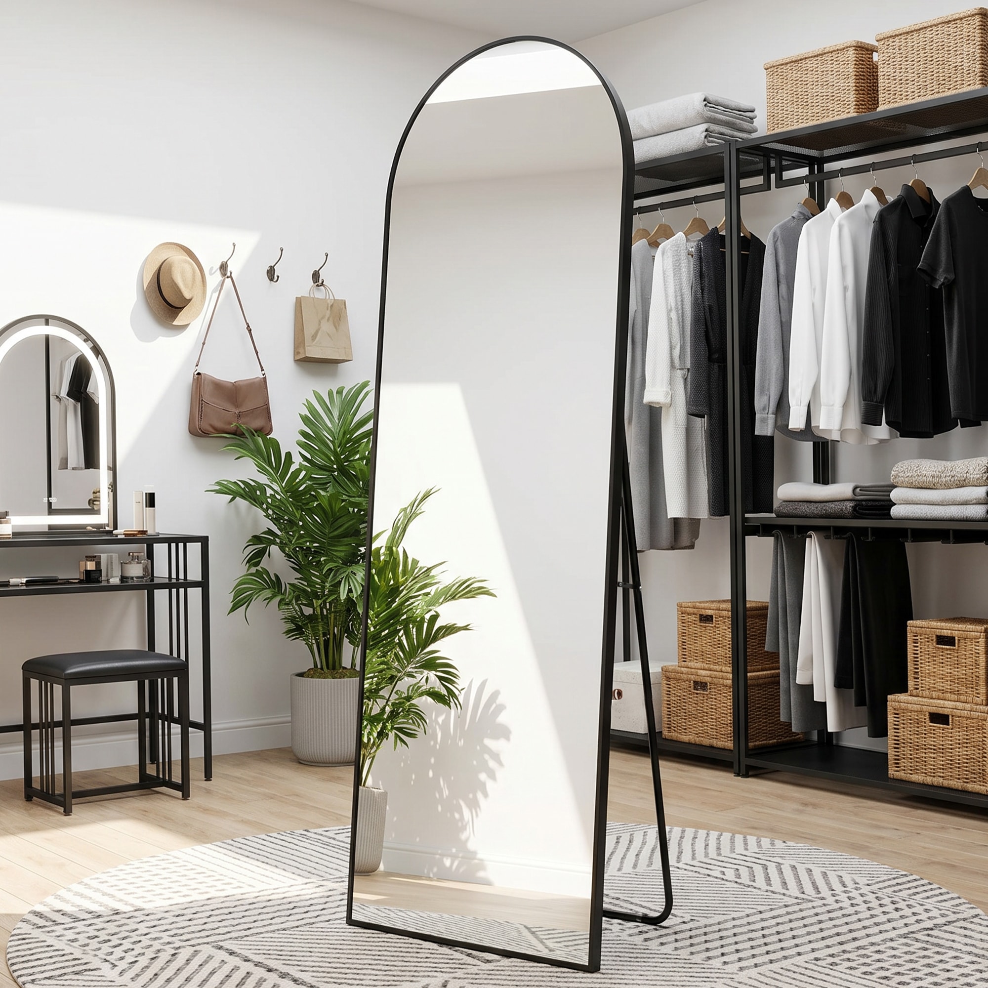 OTTO home »Standspiegel Addrik, wahlweise in 2 Größen 150x40cm oder 180x60cm« Ganzkörperspiegel mit Sicherheitsglas, in verschiedenen Farben