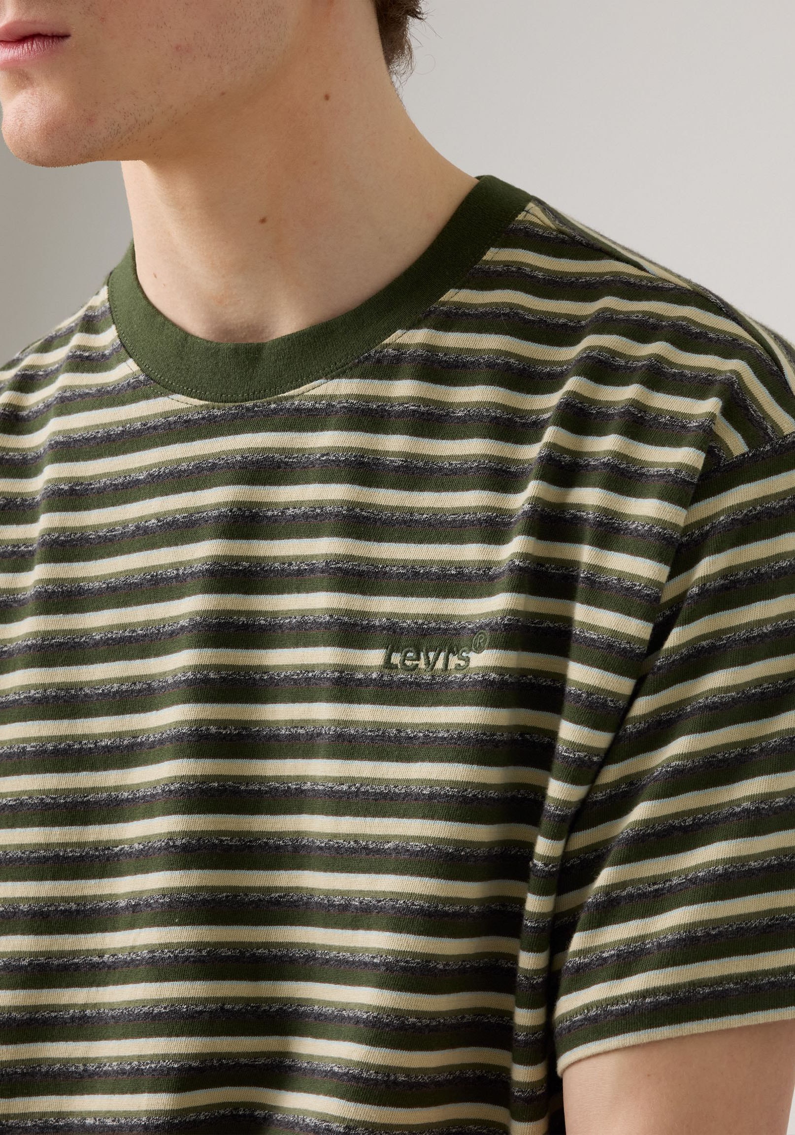 Levi's® T-Shirt »RED TAB VINTAGE TEE«