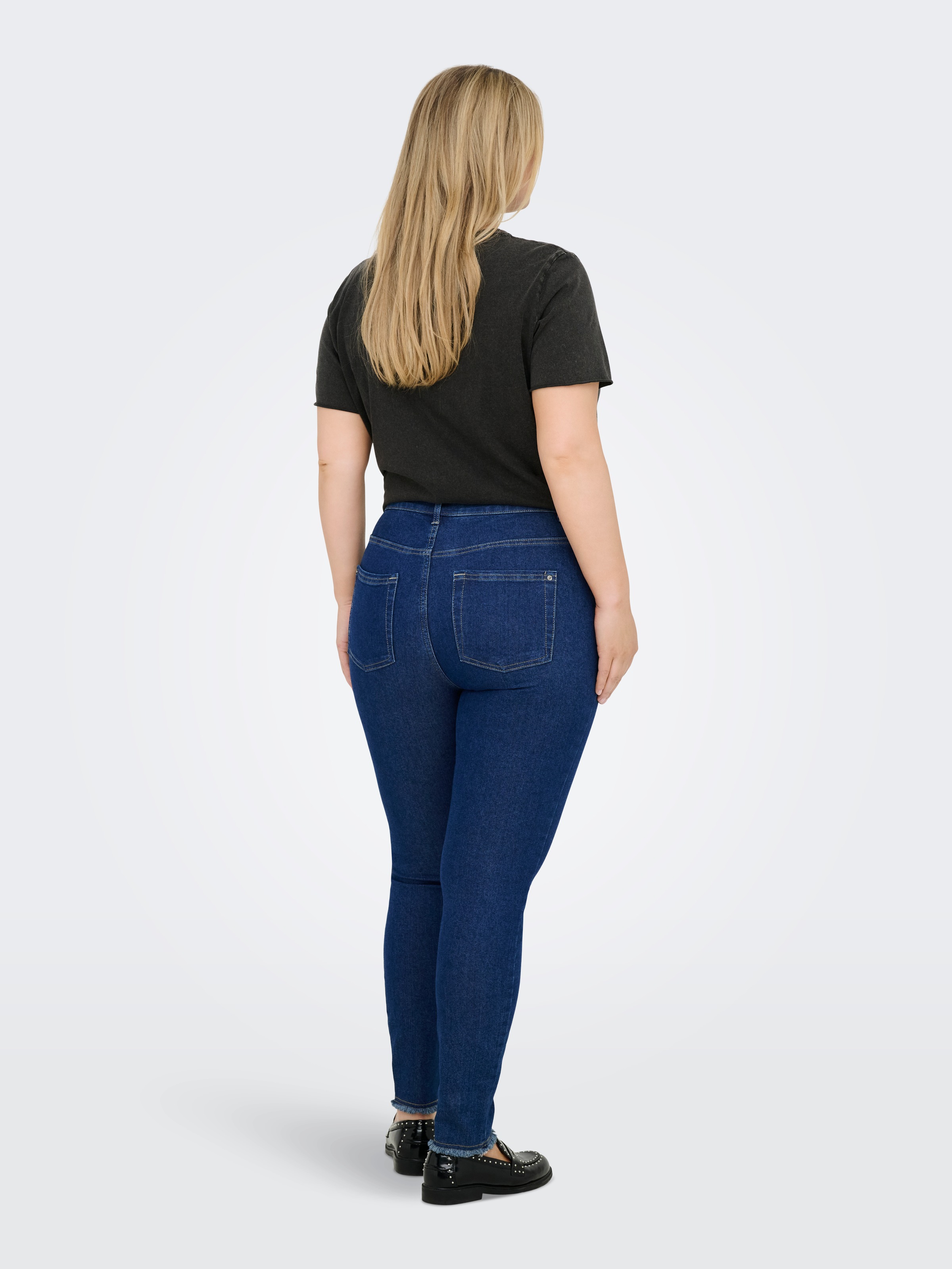 ONLY CARMAKOMA Skinny-fit-Jeans »CARHUSH MID SKINNY ANK RW DNM AKM187«