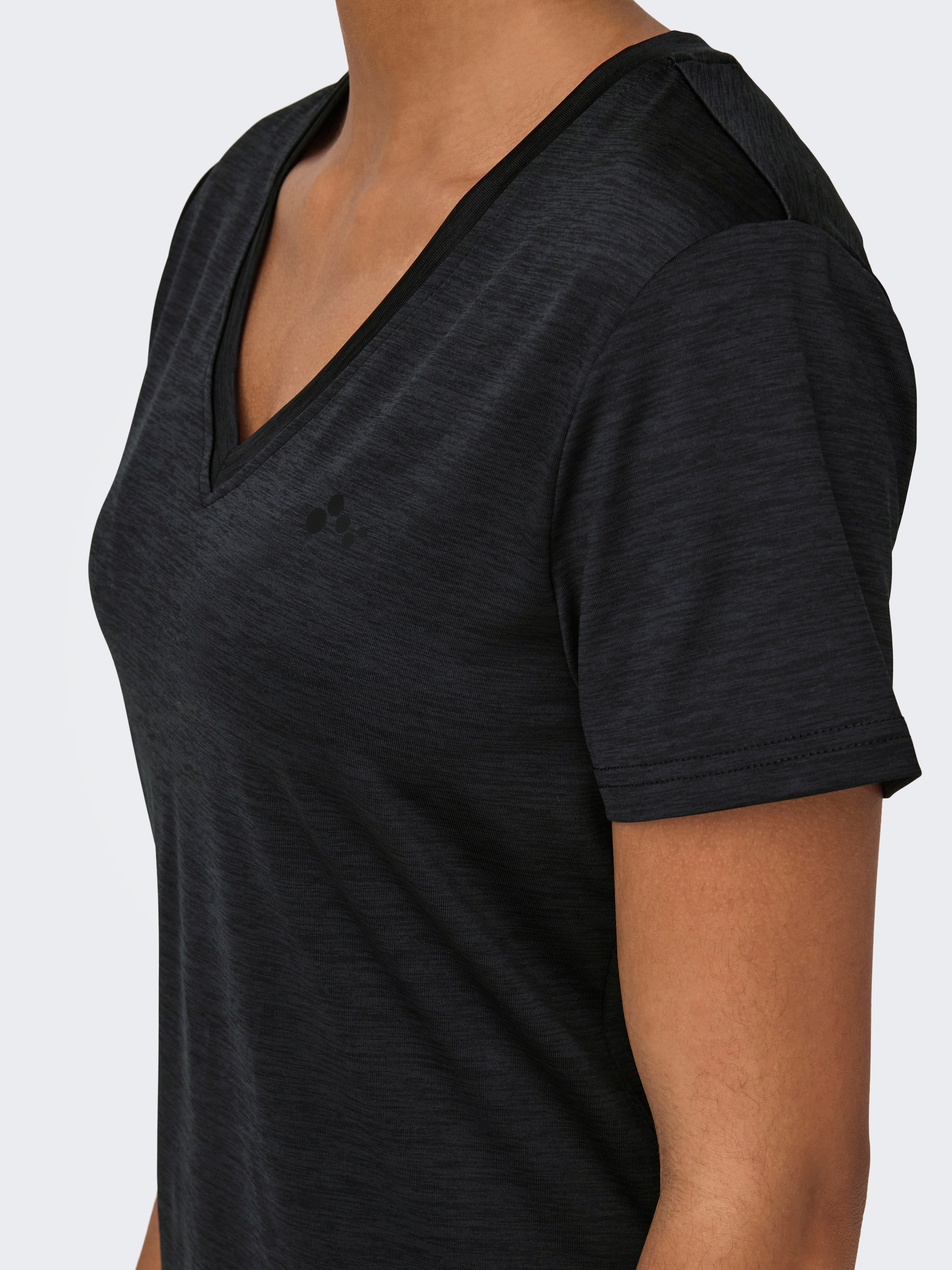 ONLY Play Trainingsshirt »ONPCORE LIFE VN SS REG TEE NOOS« mit reflektierenden Details