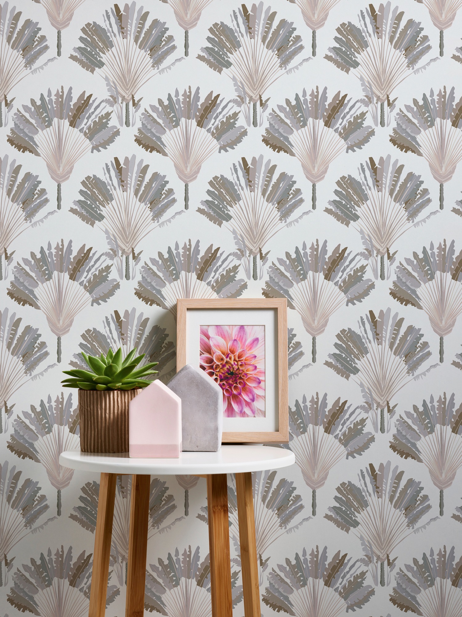 Architects Paper Vliestapete »Jungle Chic«, floral-botanisch-tropisch, Palmentapete Tapete Dschungel Federn Tapeten Wohnzimmer Schlafzimmer