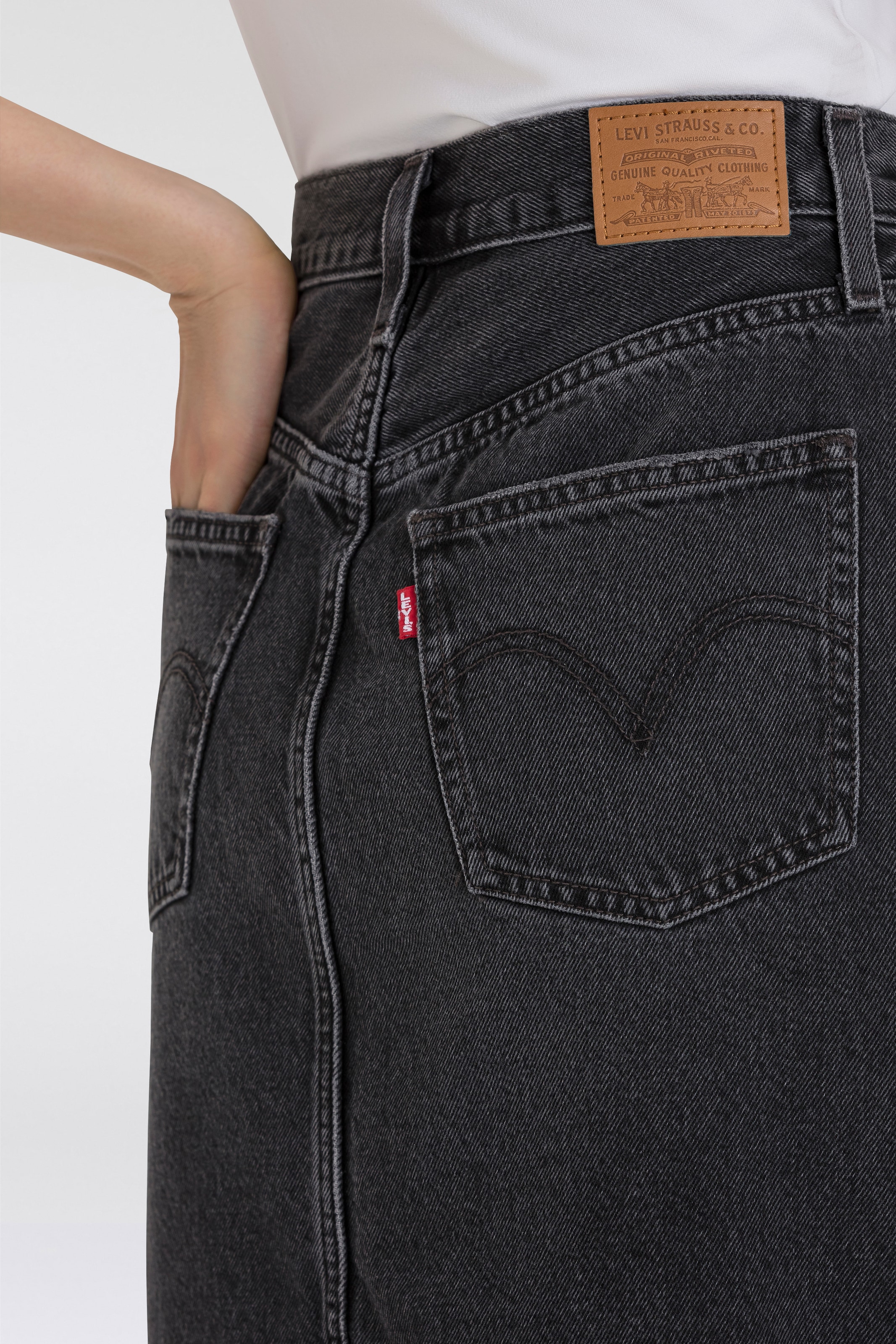 Levi's® Jeansrock »HR BACK SLIT SKIR« mit Schlitz hinten