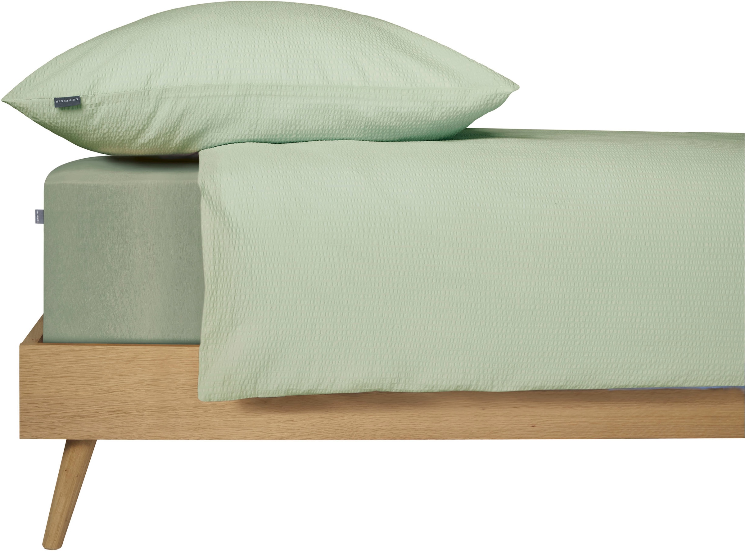 Schiesser Bettwäsche »Laura aus Baumwoll-Seersucker in zarten Farbtönen«, Made in Green