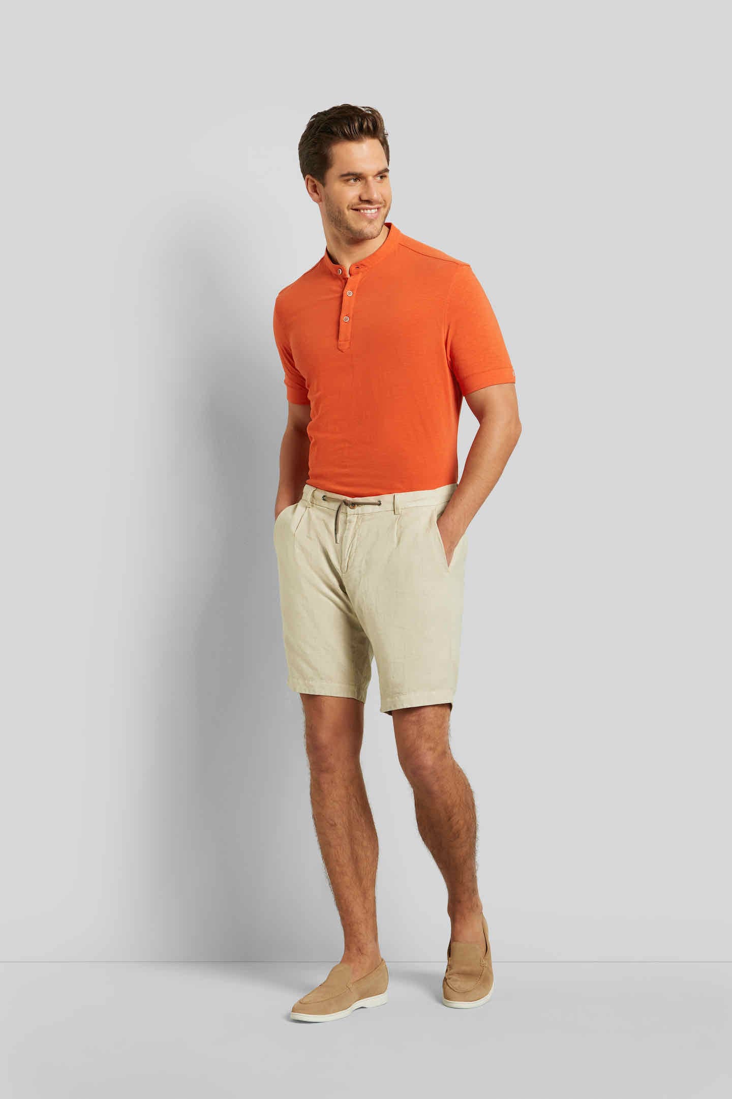 4. Bild von bugatti Bermudas, in sportlicher Optik