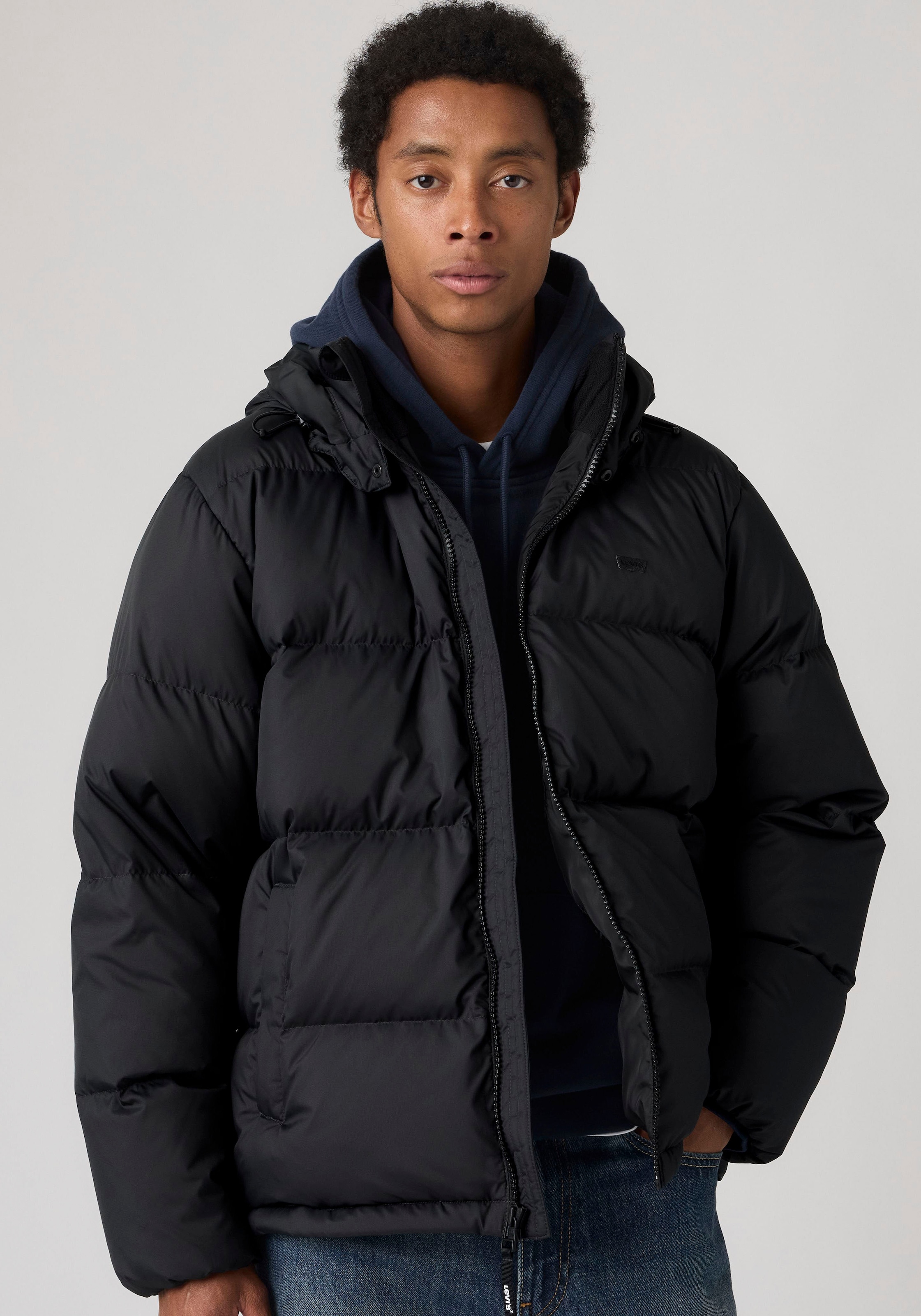 Levi's® Steppjacke »ROCKWELL HOODED PUFFER 1« mit Kapuze Hoher Stehkragen, wattiert und mit wärmendem Fleece gefüttert