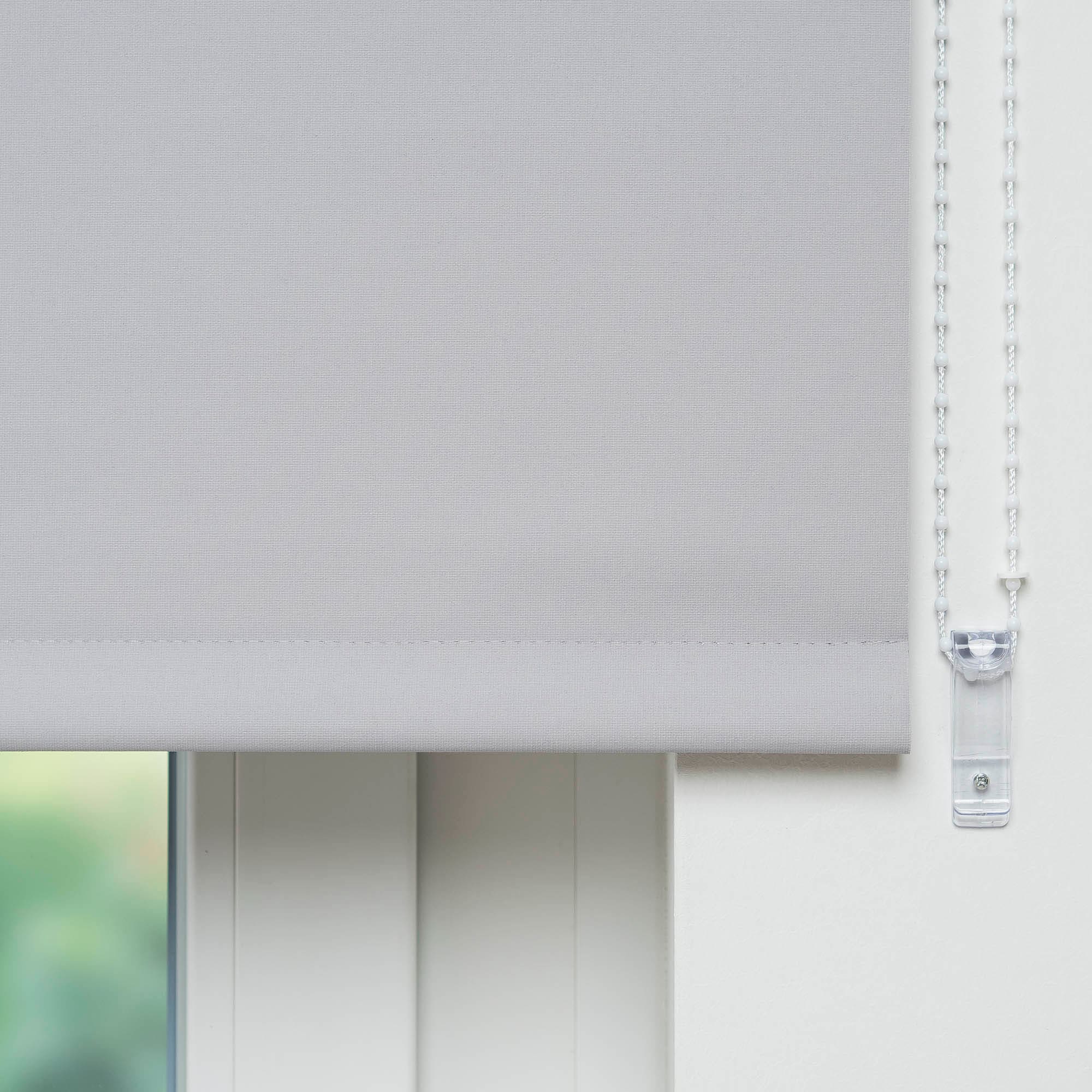 Liedeco Seitenzugrollo »Uni«, Lichtschutz, mit Bohren, freihängend, Montage ohne Bohren zum Klemmen mit separatem Klemmträger möglich