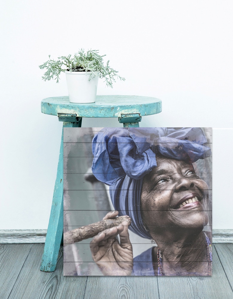 queence Holzbild »Glückliche Cubanerin«, 50x50 cm auf Rechnung kaufen
