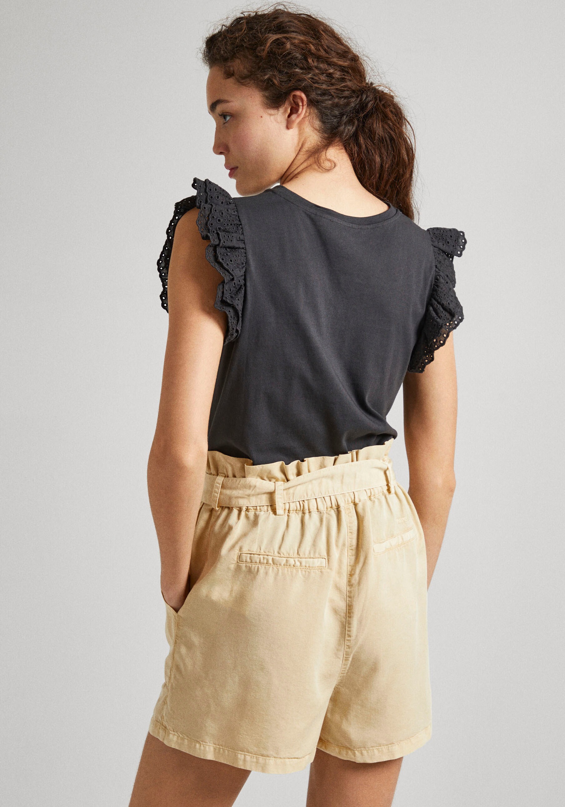 Pepe Jeans T-Shirt »LINDSAY« mit Rüschen