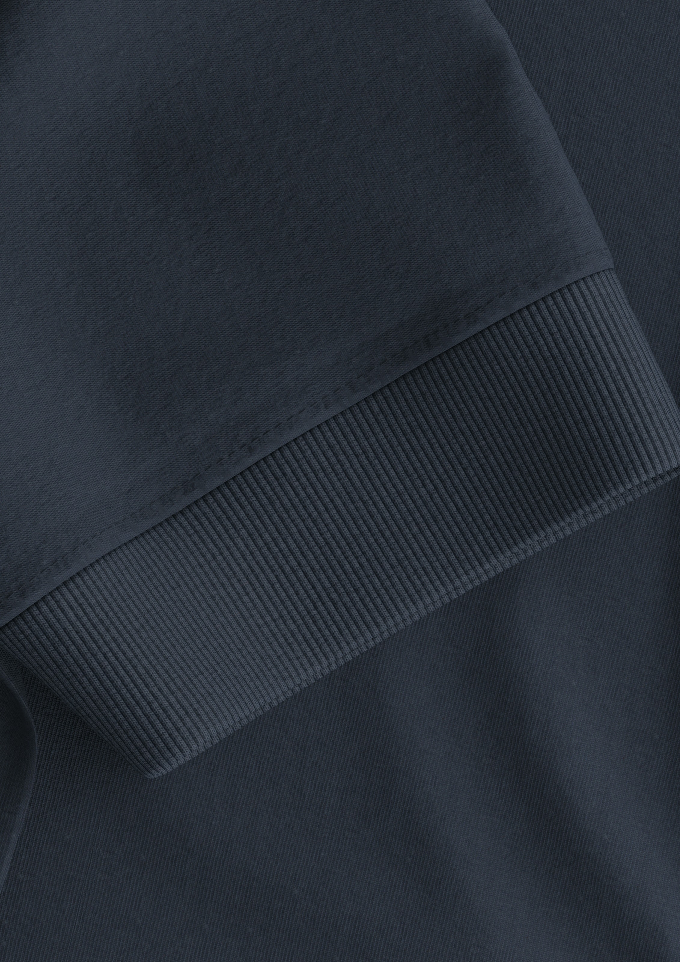 Joop Jeans Rundhalsshirt »Cedric«, Etikett seitlich am Rumpf, elastischer Rundhalsausschnitt