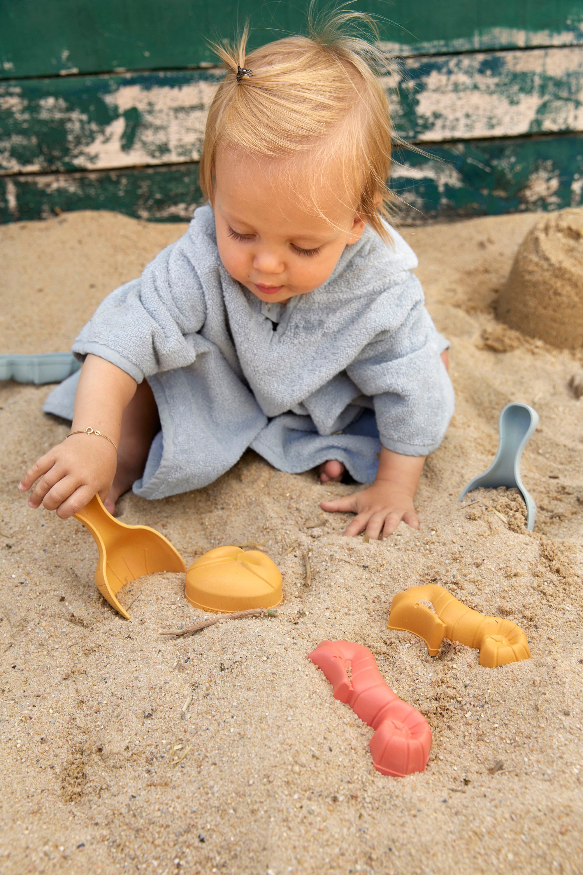 LÄSSIG Sandform-Set »Sandspielzeug 5er Set Water Friends, pink«, (Set, 5 tlg.), Material aus ressourcenschonendem Biokomposit