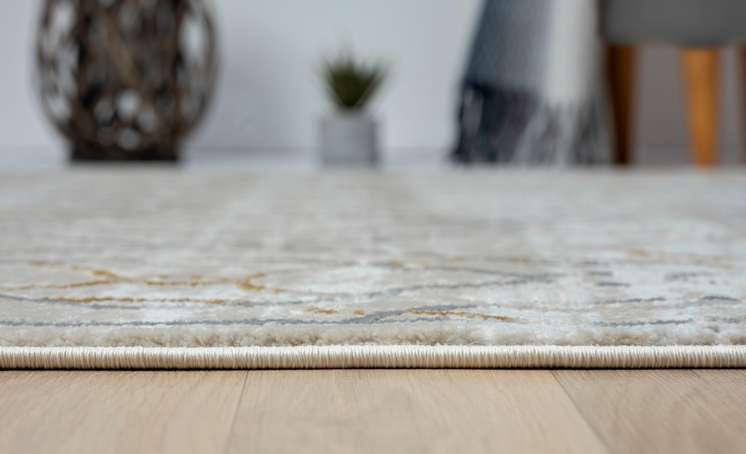 Myflair Möbel & Accessoires Teppich »My Floor, LAGERRÄUMUNG!«, rechteckig, 10 mm Höhe, Kurzflor, Retro-Style, mit Fransen, besonders weich durch Microfaser