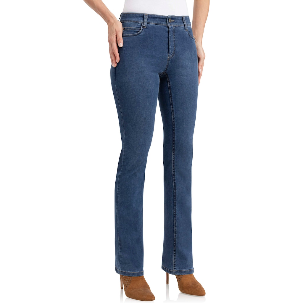 wonderjeans Bootcut-Jeans »Boot«, Figurbetonte Form mit leicht ausgestelltem Bein