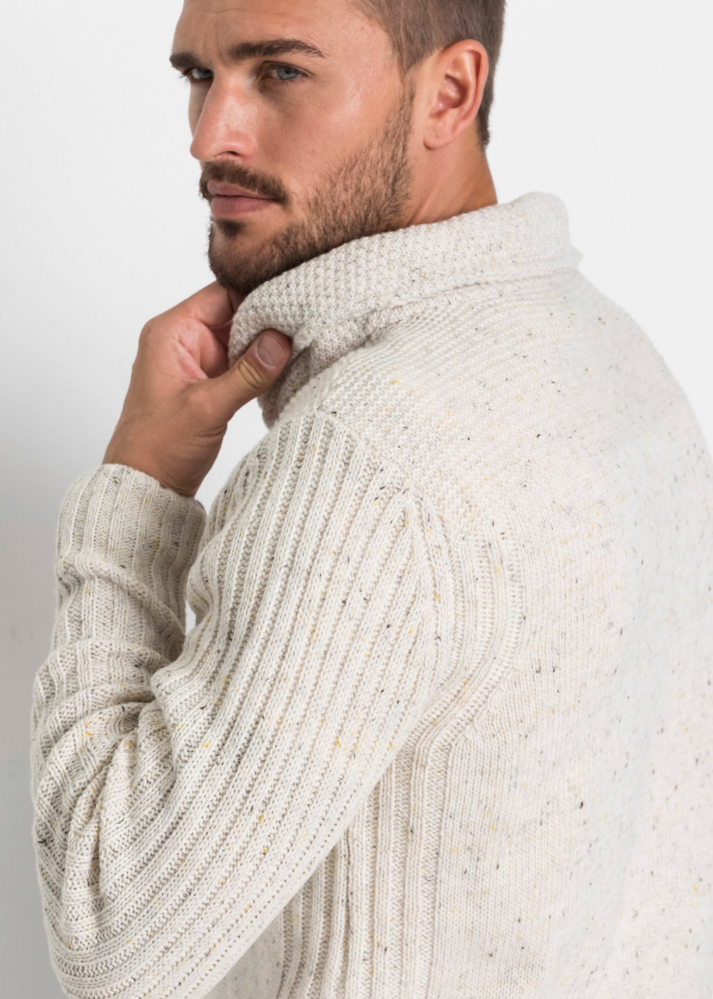 bonprix Strickpullover mit Schalkragen und Knopfverschluss, Langarm