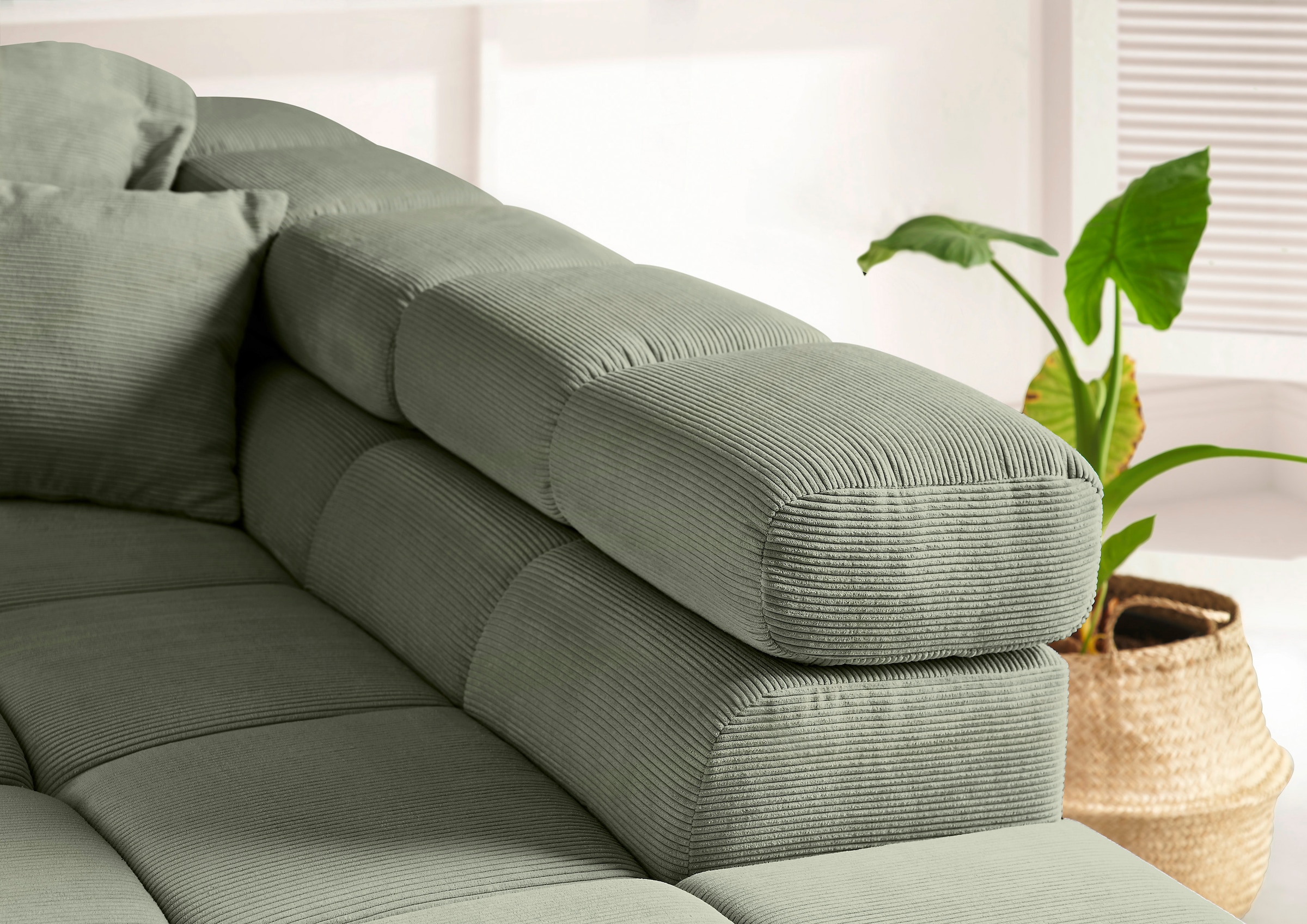 INOSIGN Ecksofa »Ancona incl. Kopfteilverstellung, Breite 319cm, L-Form«, wahlweise motorische Sitztiefenverstellung, auch in Cord + Easy Care