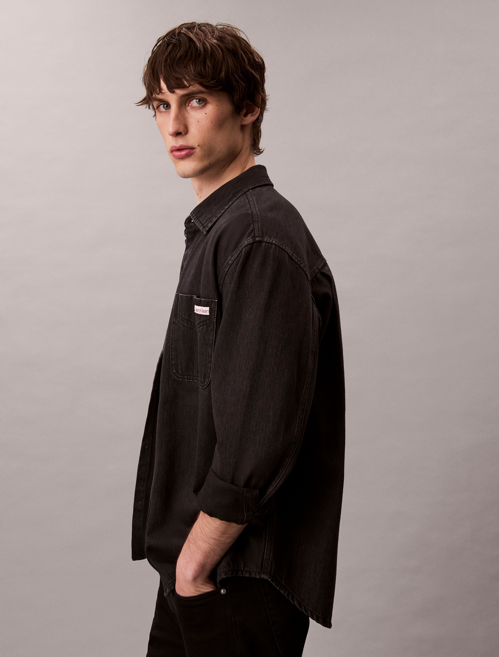 Calvin Klein Jeans Langarmhemd »CLASSIC 205 BLACK OVERSHIRT« Mit Rundhalsausschnitt, regular fit