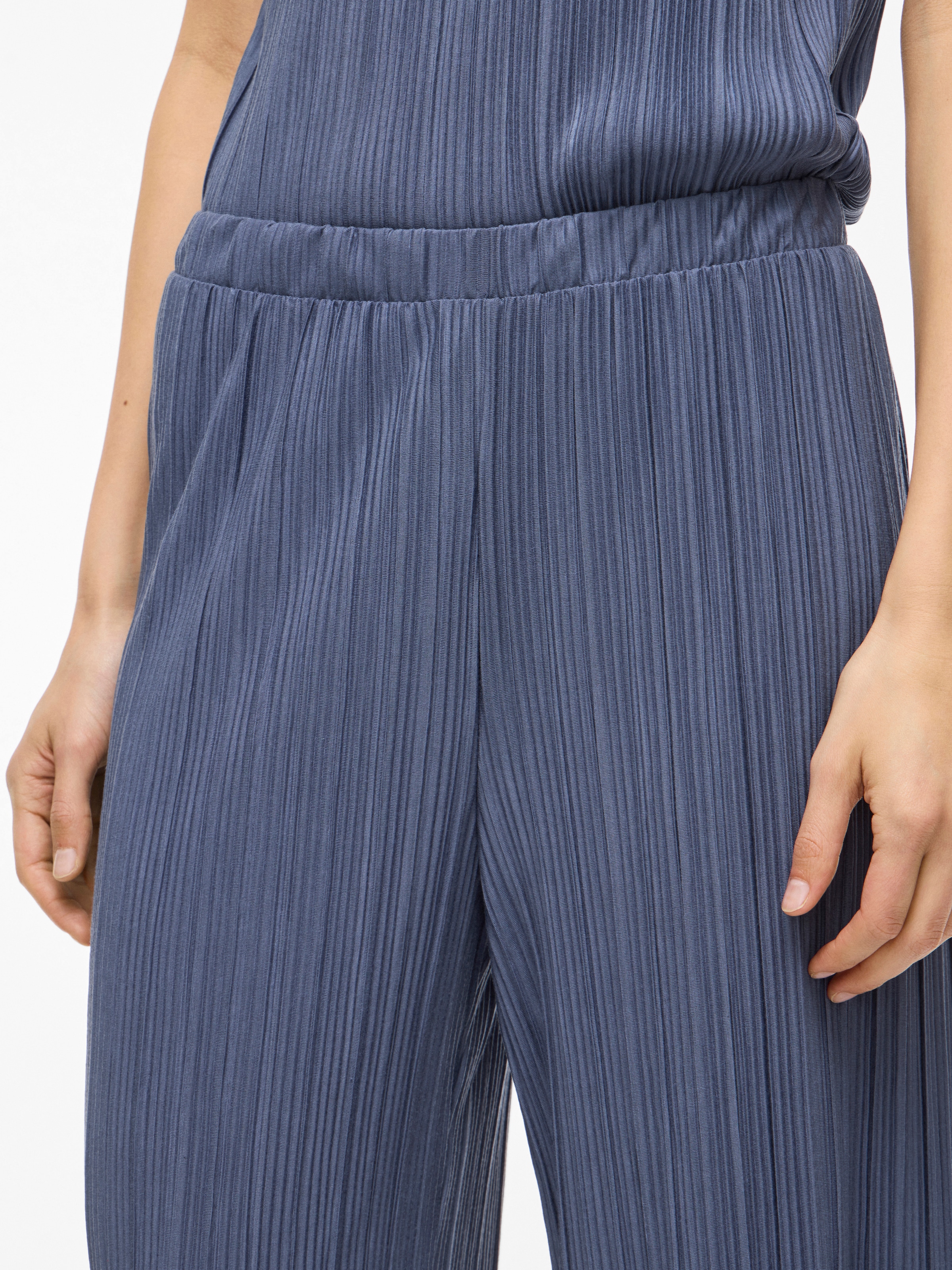 Vila Schlupfhose »VIPLISA HW CULOTTE PANTS - NOOS«, Sommerhose, plissierte Optik