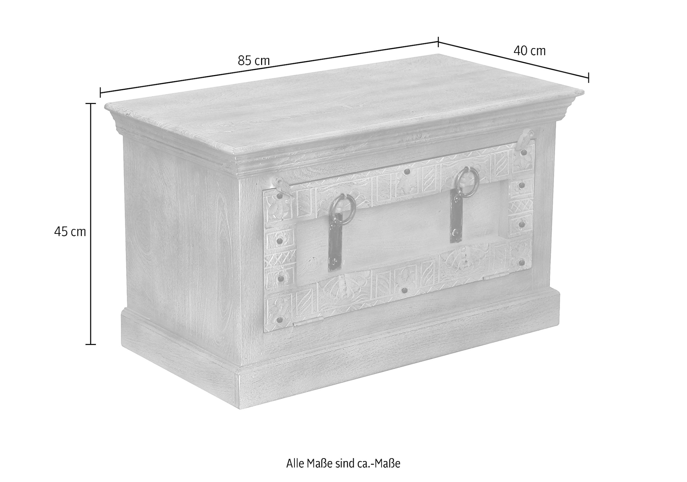 SIT Garderoben-Set, (Set, 6 St., Dielen-Set), Front mit aufwändigen Schnitzereien, Ringgriffe & Beschläge aus Metall