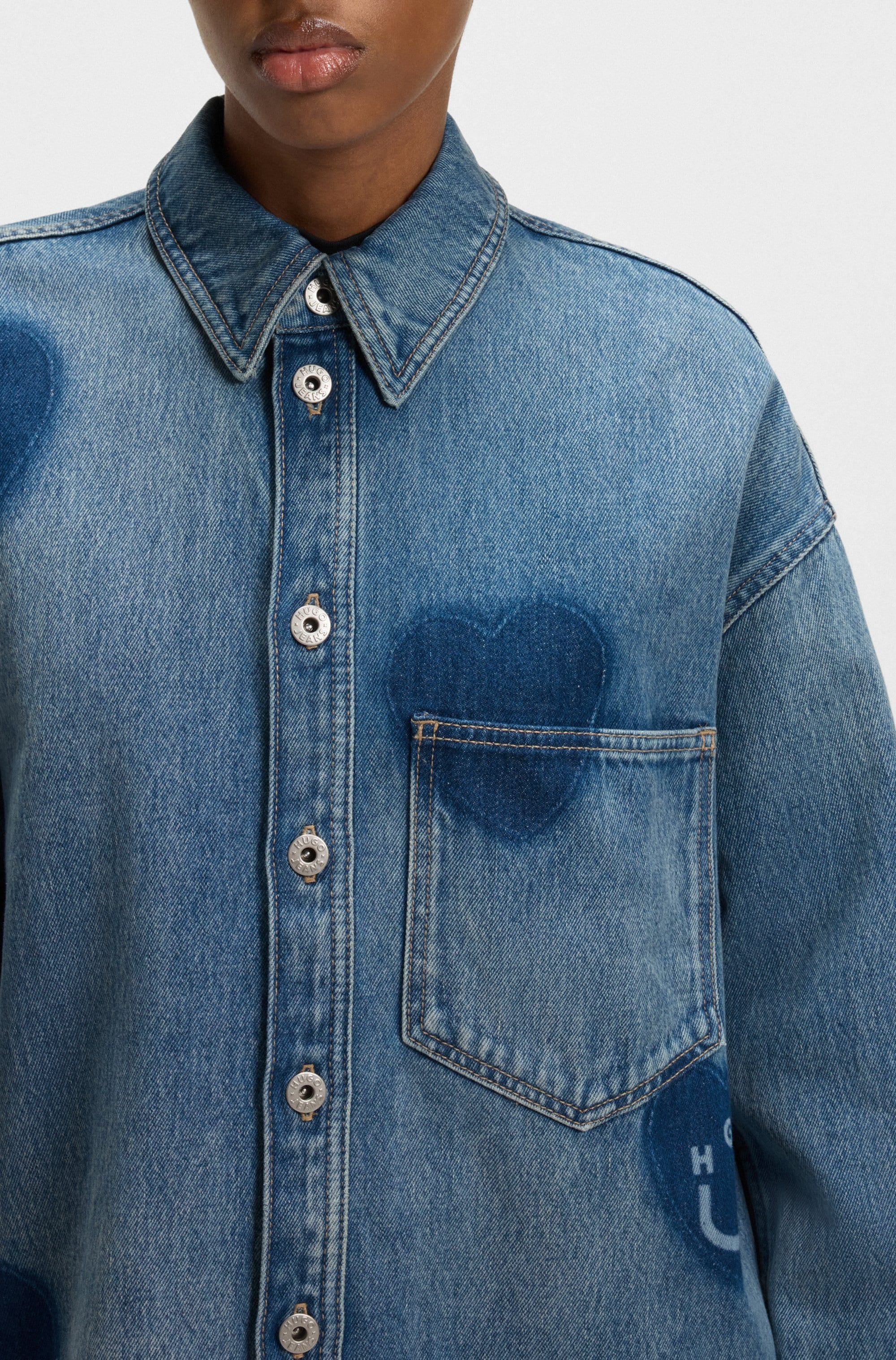 HUGO Blue Jeanshemd »Garesa«, im Relaxed Fit, mit Laserdruck