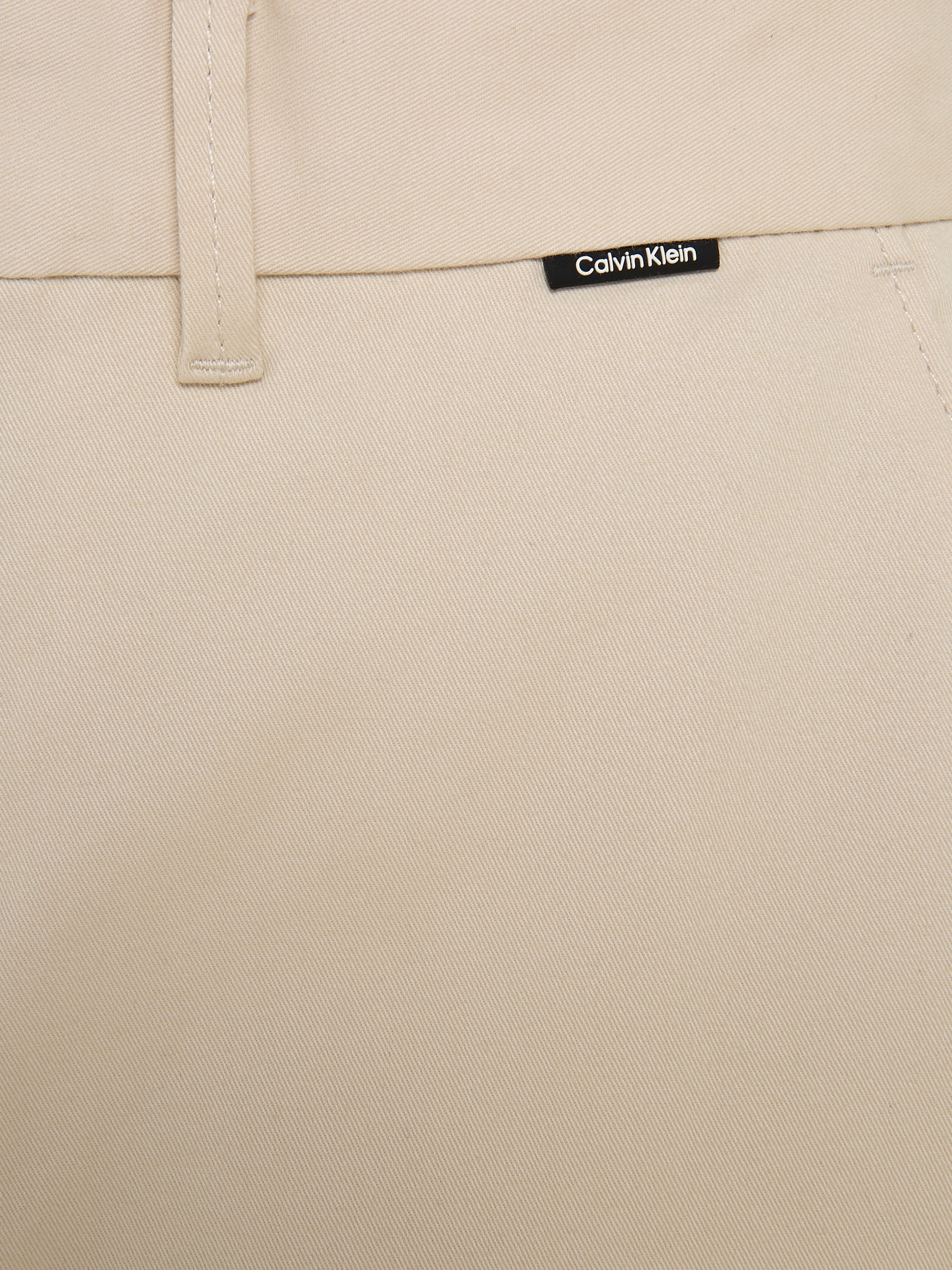 Calvin Klein Stoffhose, mit praktischem Gürtel