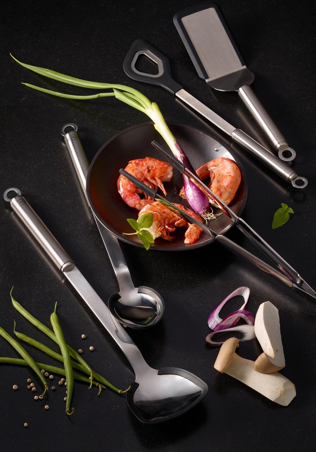 RÖSLE Sandwichpalette Pfannenwender mit Silikonrand und Aufhängeöse, spülmaschinengeeignet