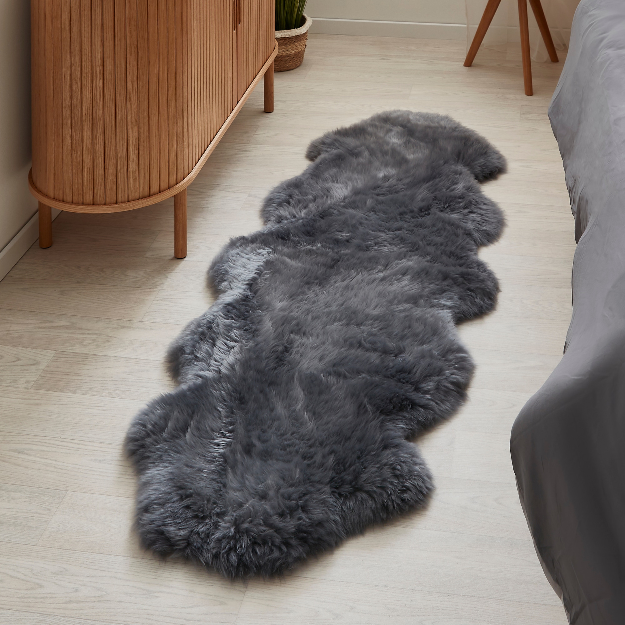 LUXOR living Fellteppich »Schaffell Namika«, fellförmig, 50 mm Höhe, echtes Lammfell, weich & flauschig, große Farbauswahl, in 2 Größen