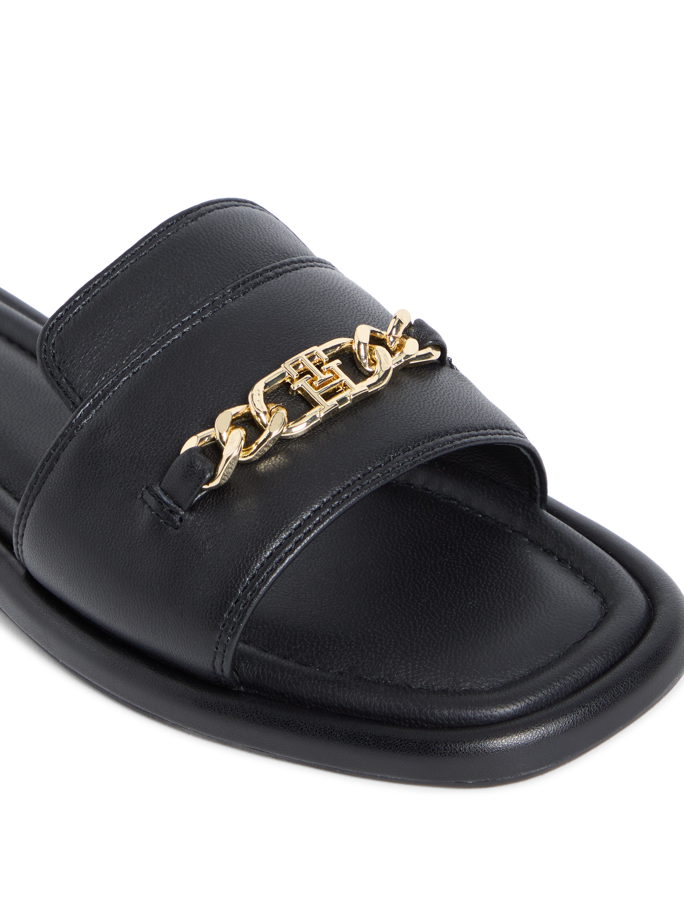 Tommy Hilfiger Pantolette »LEATHER HORSEBIT MULE«  Sommerschuh, Schlupfschuh mit goldfarbener Zierkette