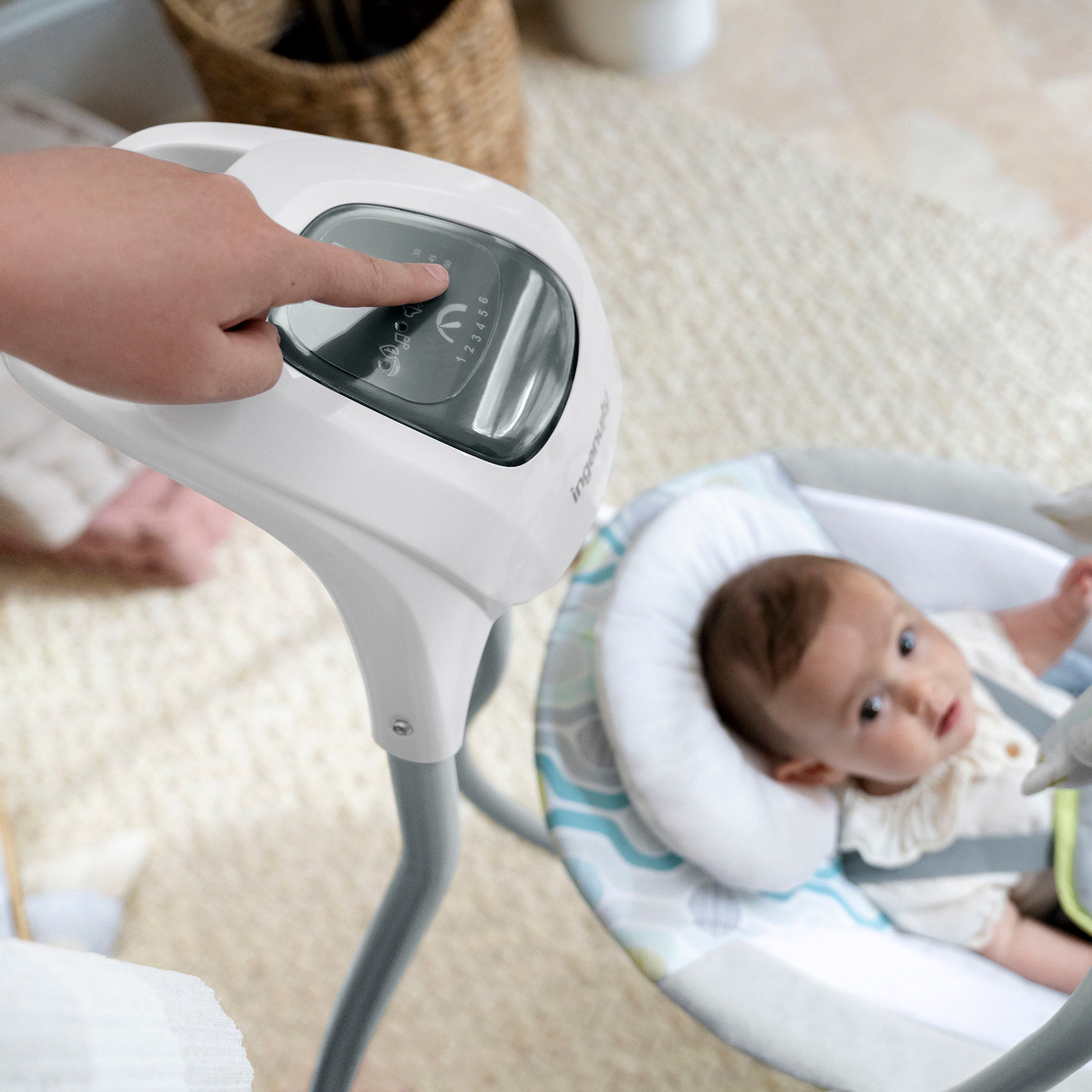 ingenuity Babywippe »SimpleComfort Compact Soothing Swing - Everston«, mit Sound-Effekt