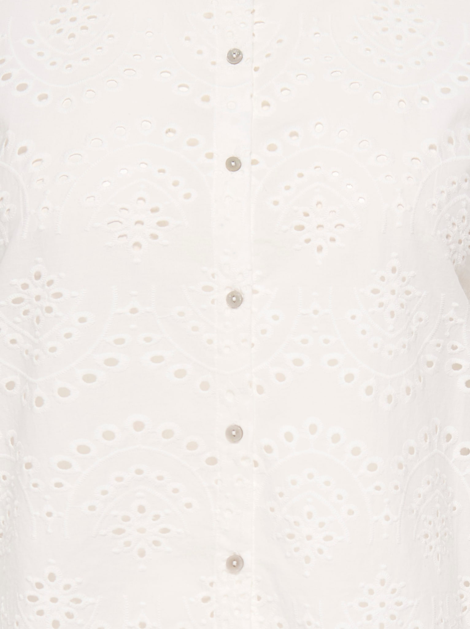 ONLY CARMAKOMA Kurzarmbluse »CARVALAIS S/S SHIRT WVN NOOS« Lochstickerei-Detail