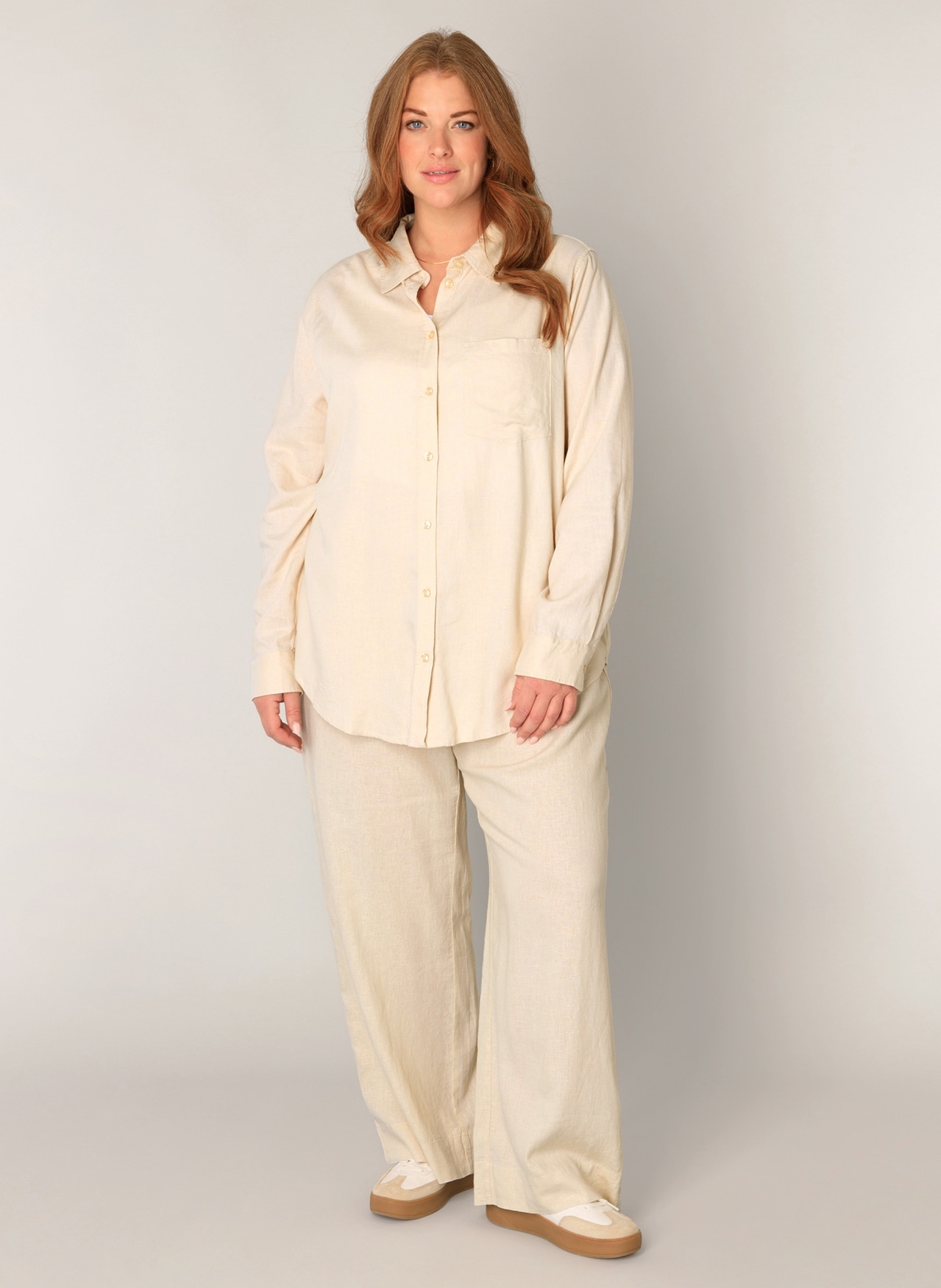 Base Level Curvy Langarmbluse »Yaella« mit Knopfleiste und aus Leinen