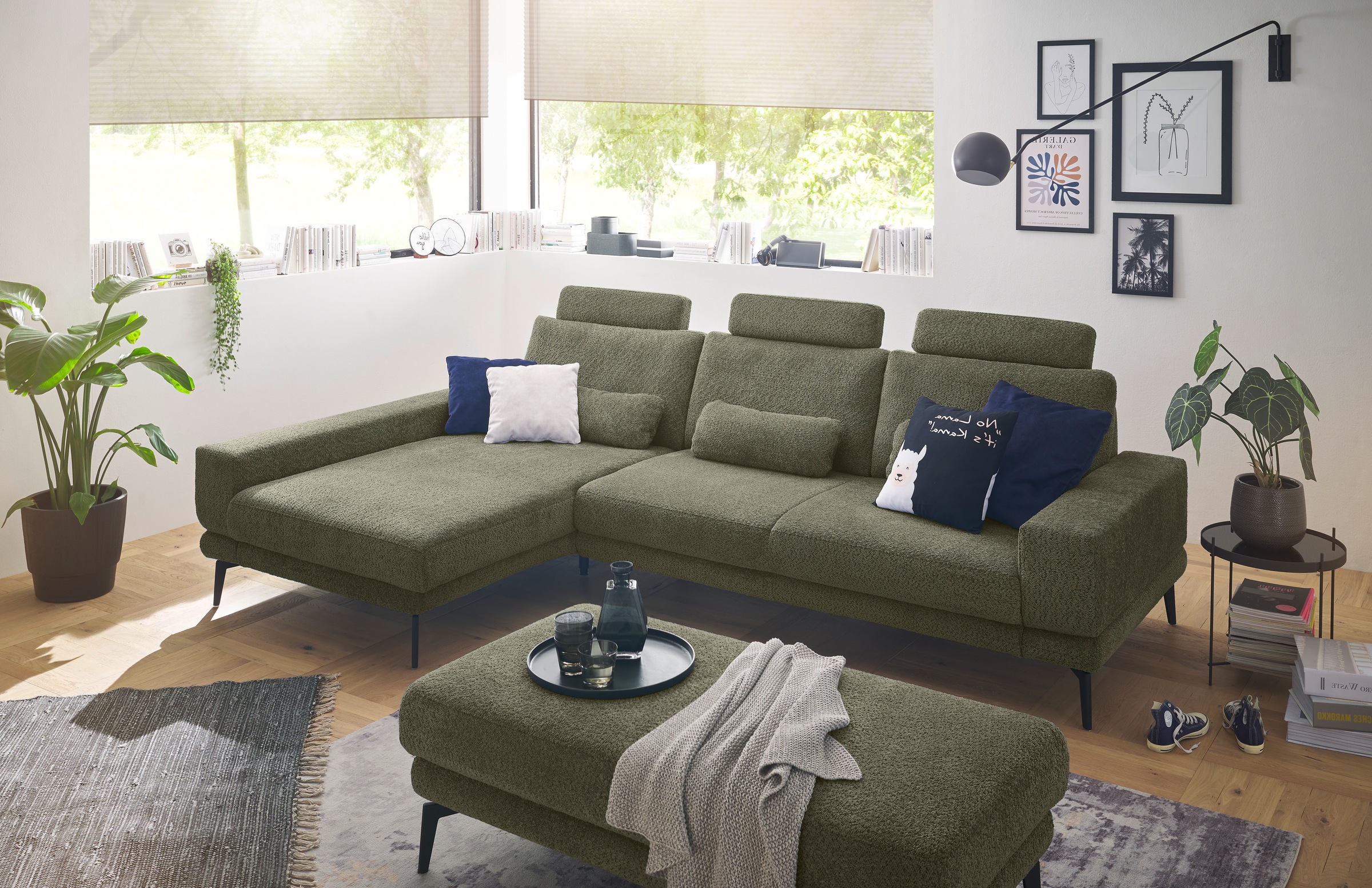 set one by Musterring Ecksofa »SO 3600, inkl motor. Sitztiefenverstellung, Kopfstützen, Nierenkissen«, Sitzhöhe 42 cm, Federkern, Breite 293 x Tiefe 180 cm, Kama olive