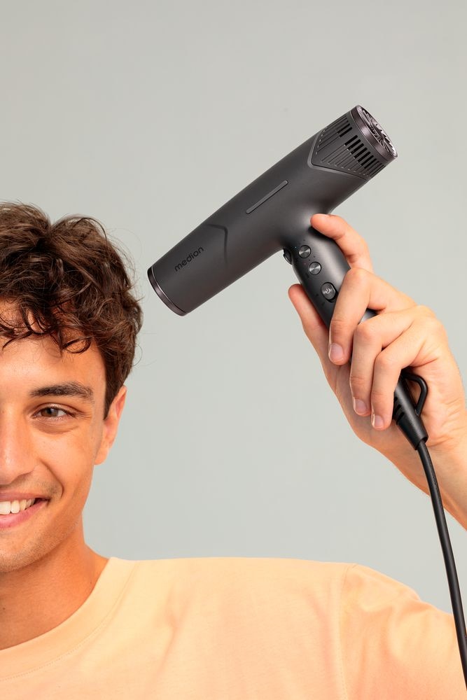 Medion® Ionic-Haartrockner »HD2 (MD19984)«, 1500 W, 3 Aufsätze, Selbstreinigungsfunktion, je 3 Temperatur- und Luftstromstufen