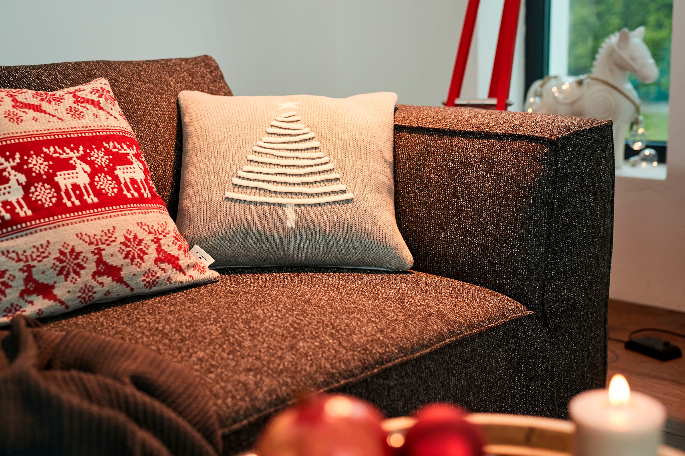TOM TAILOR HOME Dekokissen »Knitted Shiny Tree«, Gestrickte Kissenhülle ohn günstig online kaufen