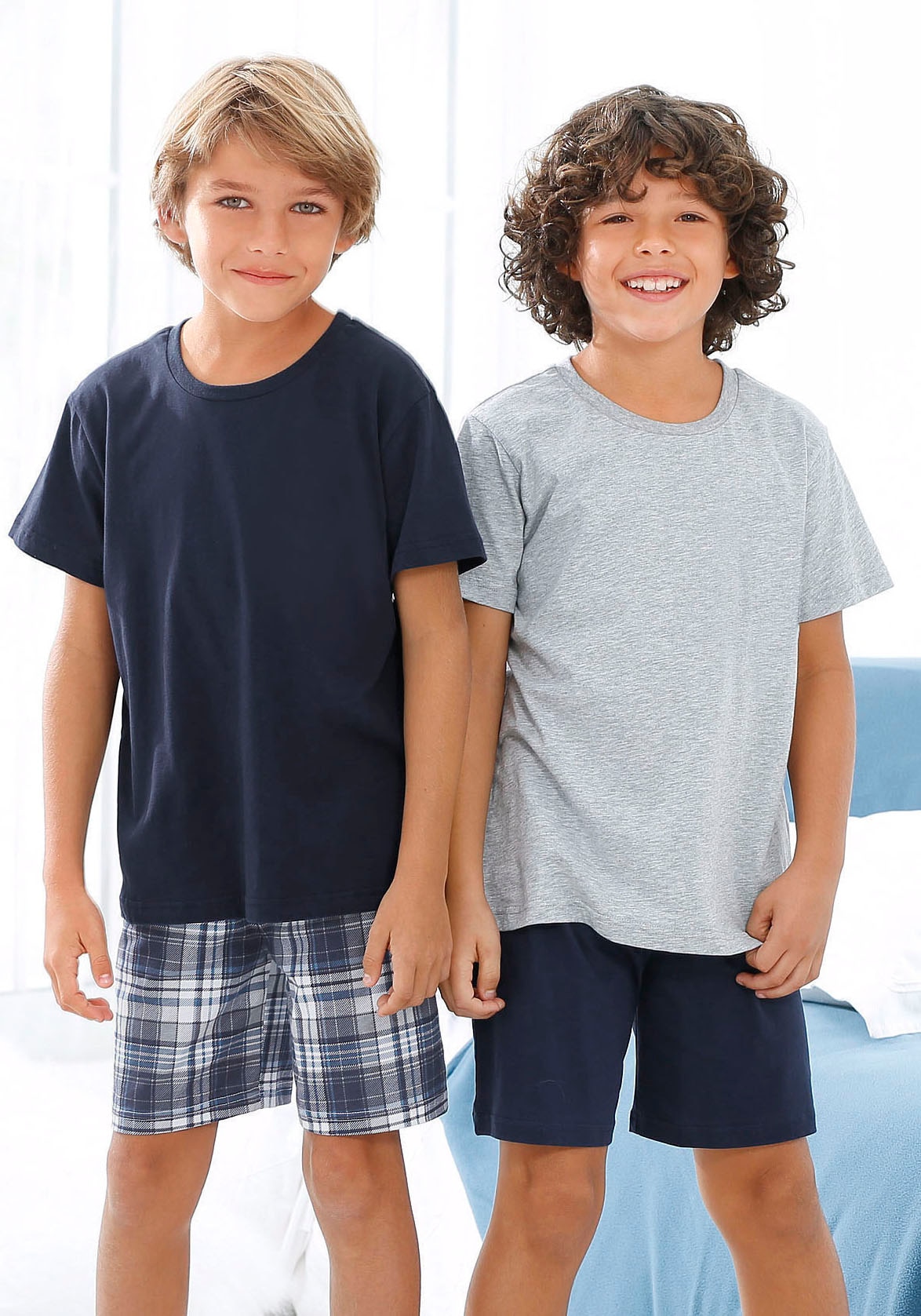 le jogger® Pyjama 2 Stück, 4 tlg. Hose 1x uni und 1x kariert